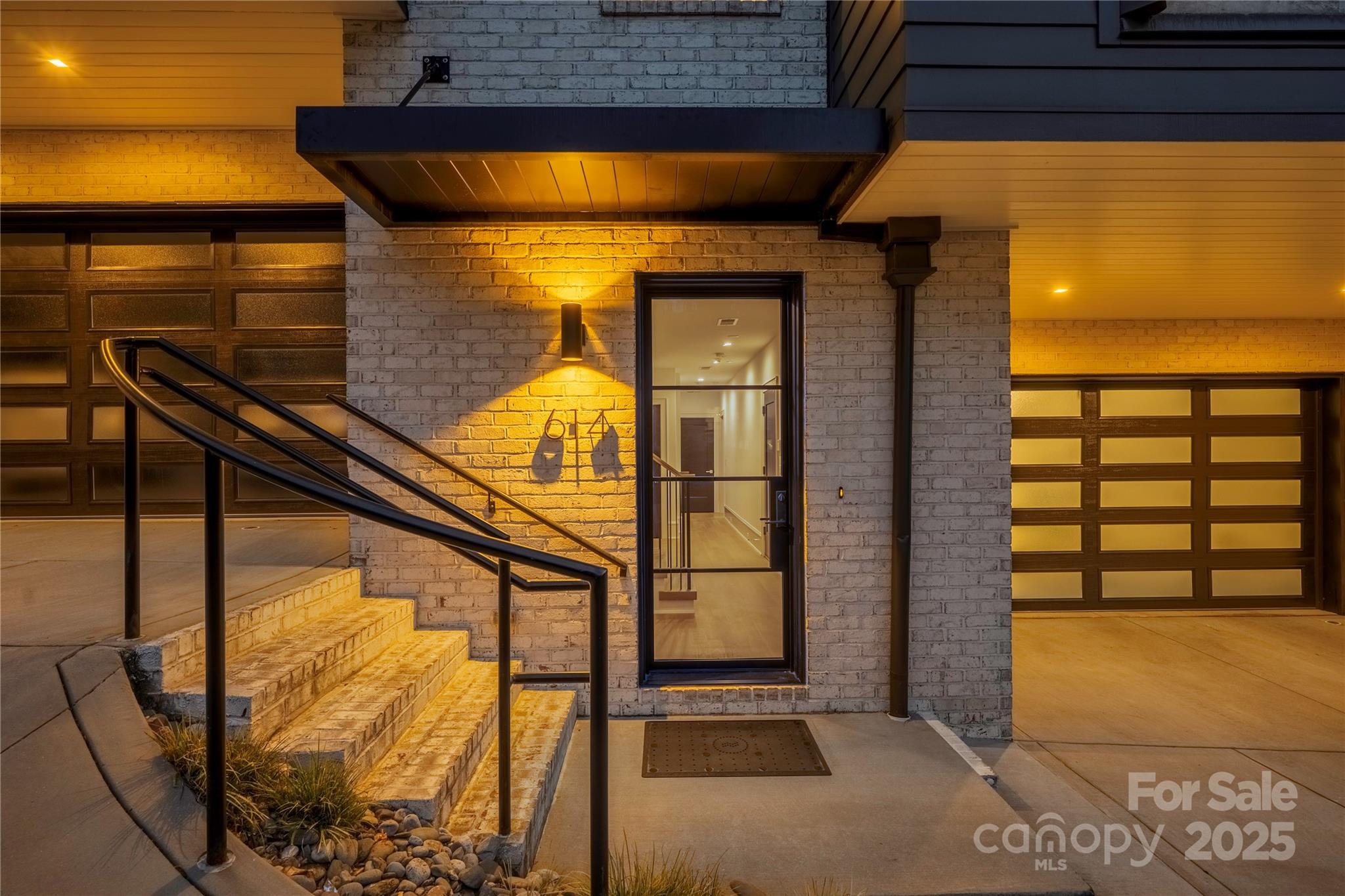 614 Queens Road Property Photo 7