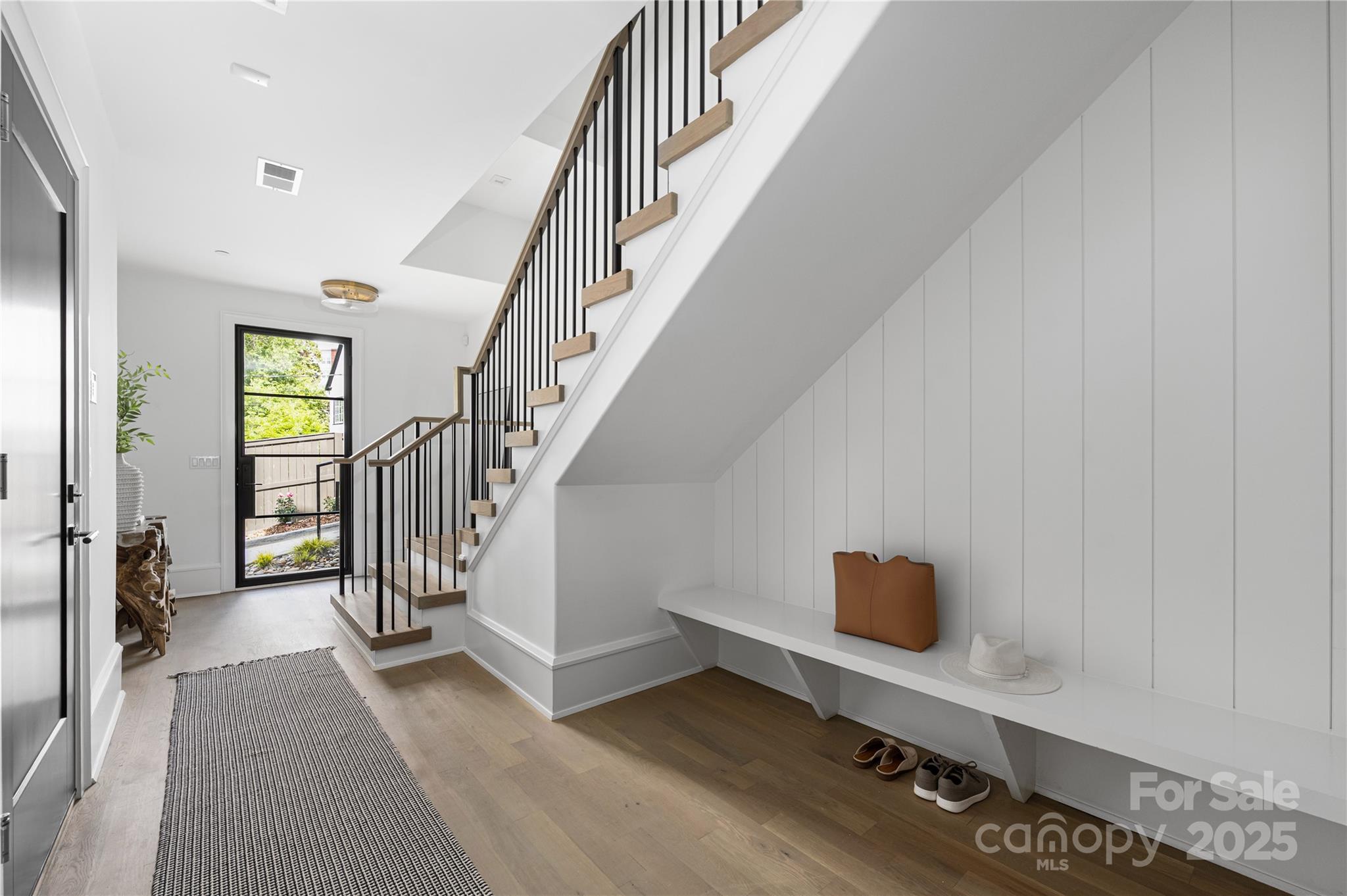 614 Queens Road Property Photo 13