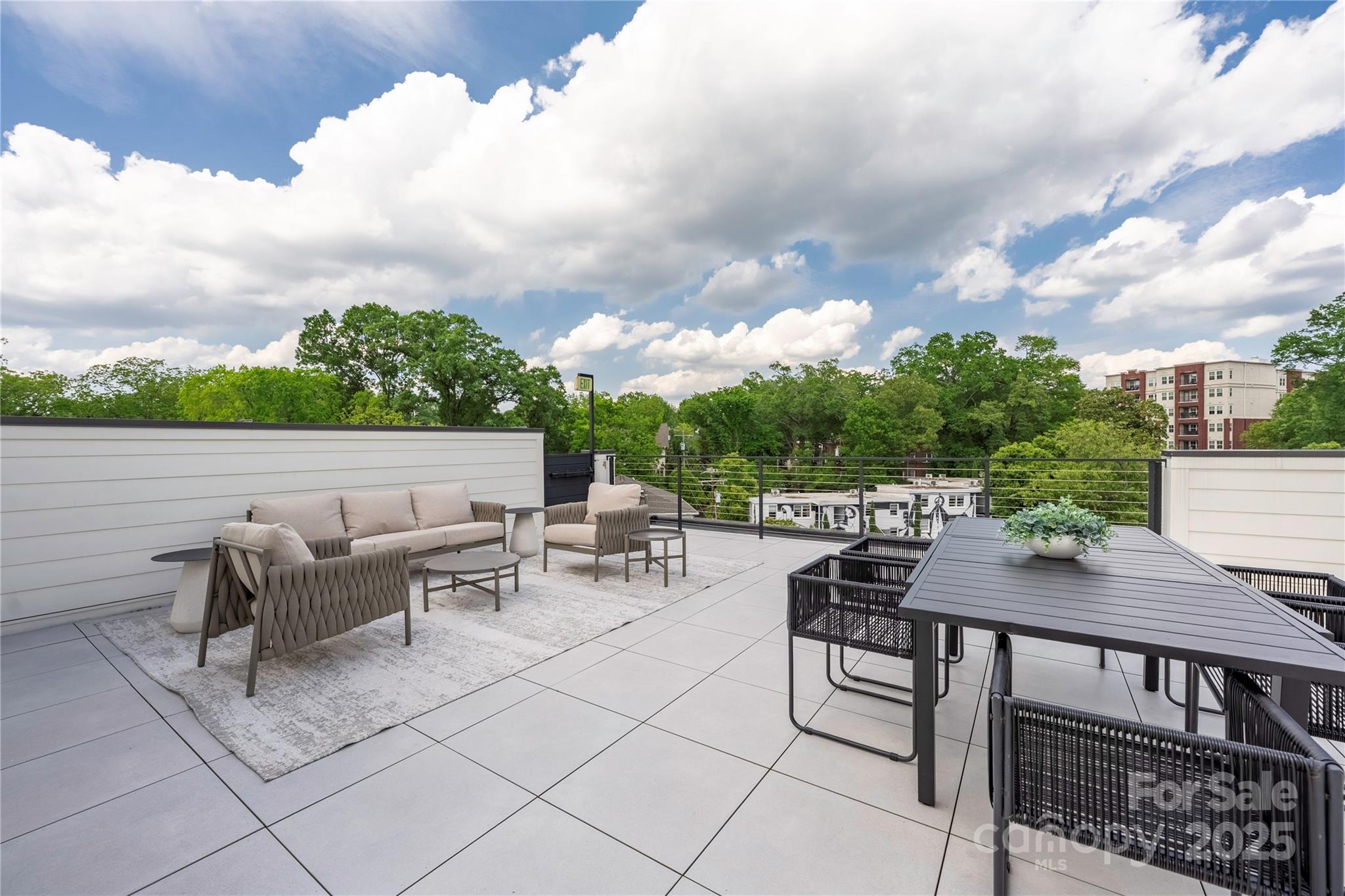 614 Queens Road Property Photo 42