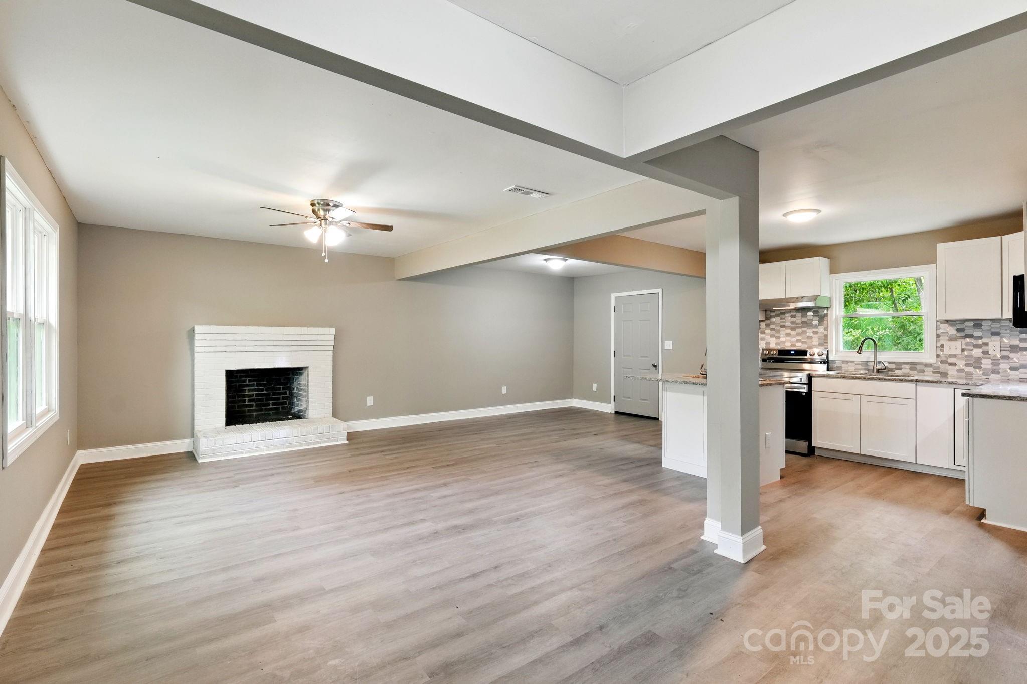 131 Little Forest Lane Property Photo 5