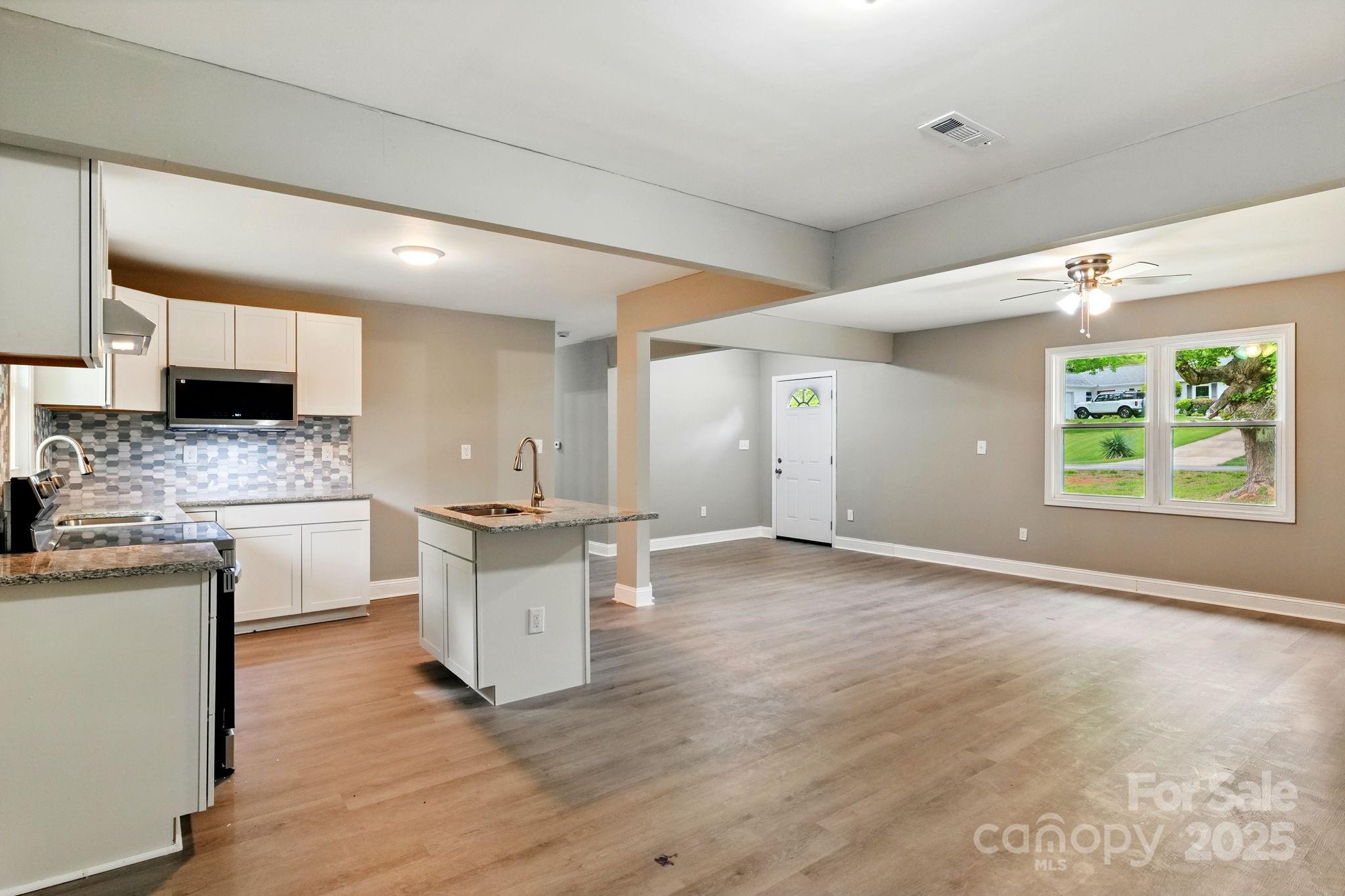 131 Little Forest Lane Property Photo 7