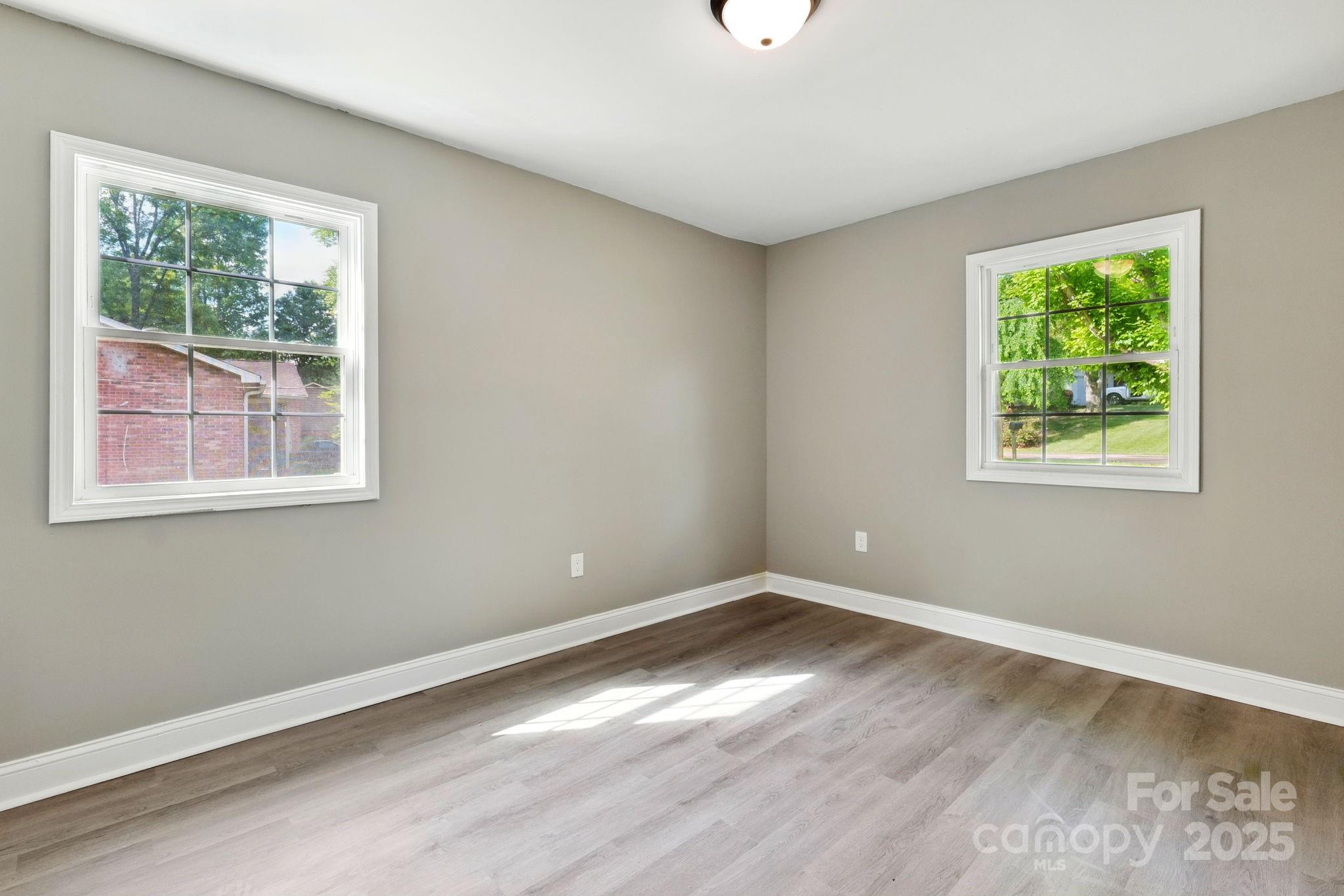 131 Little Forest Lane Property Photo 16