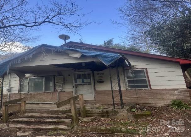 1098 Deep Gap Road Property Photo