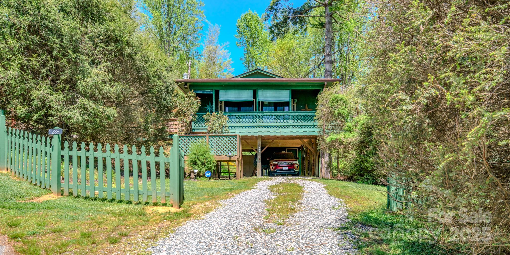 238 Leisure Lane Property Photo
