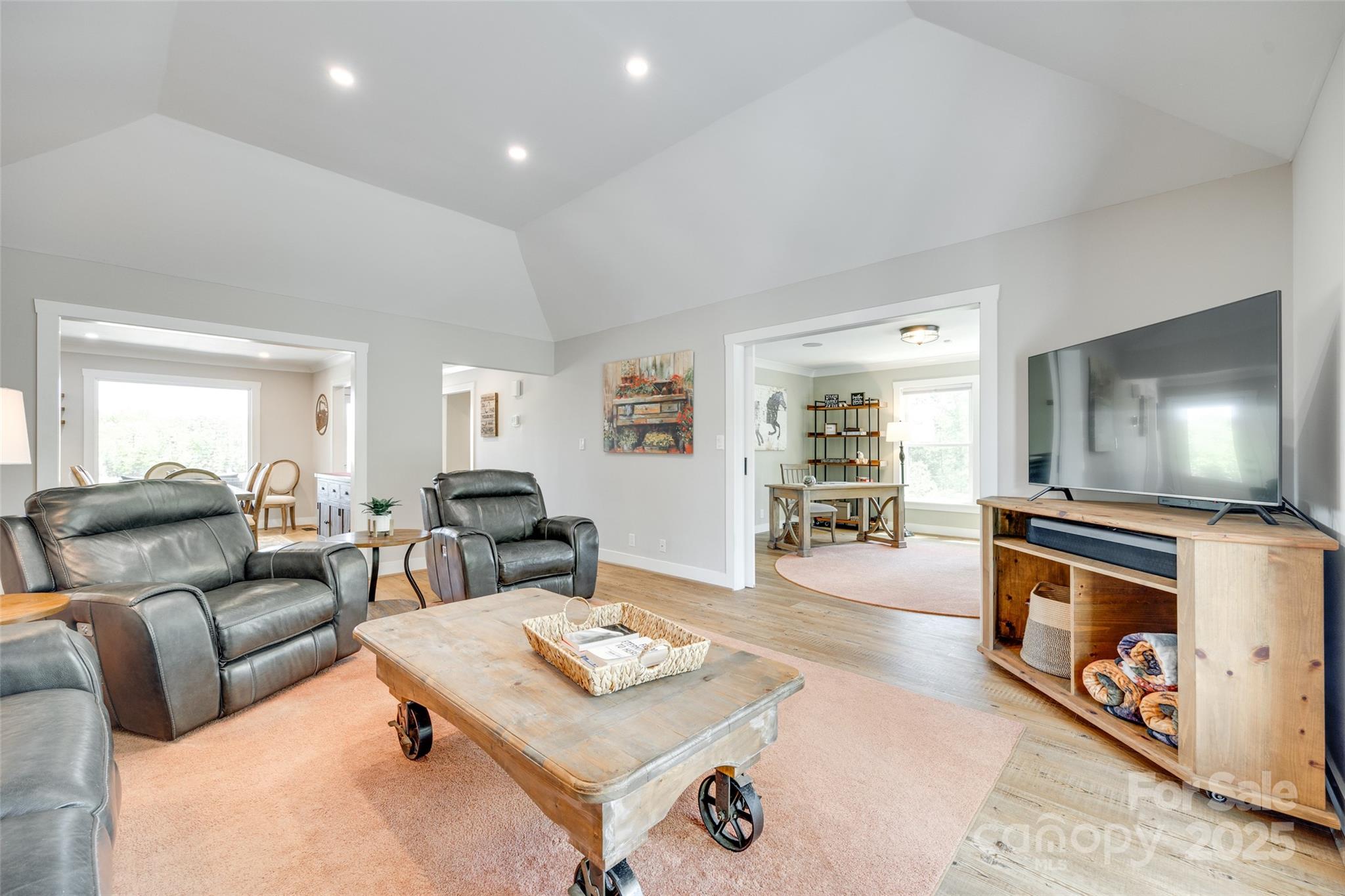 1780 Sierra Road Property Photo 7