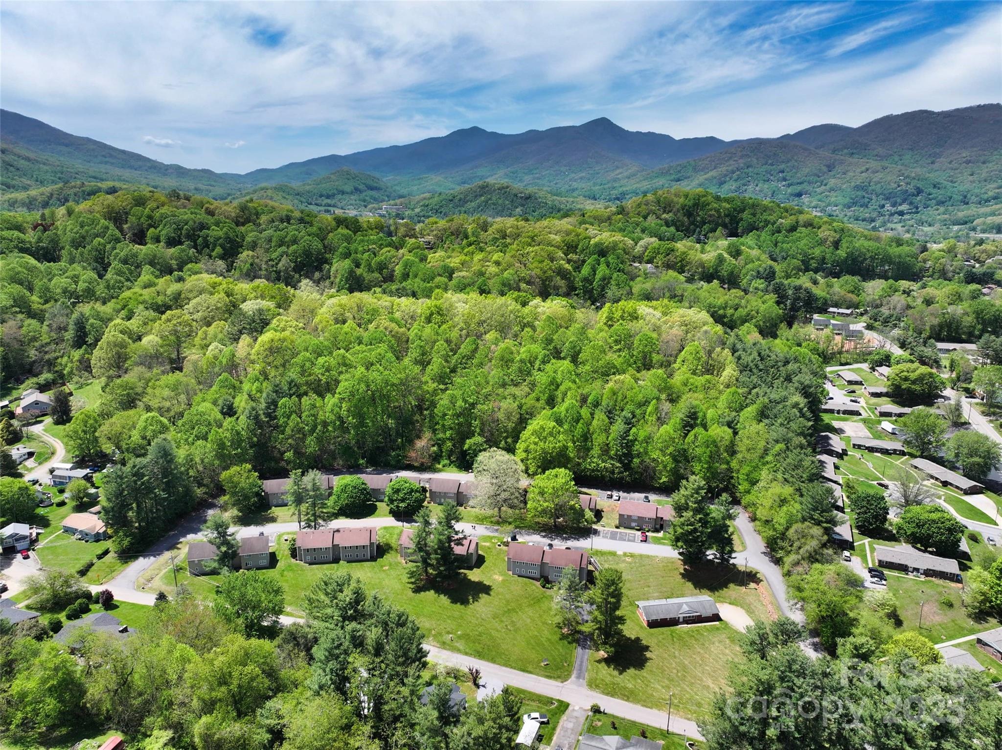 9999 Cavalier Drive Property Photo 7