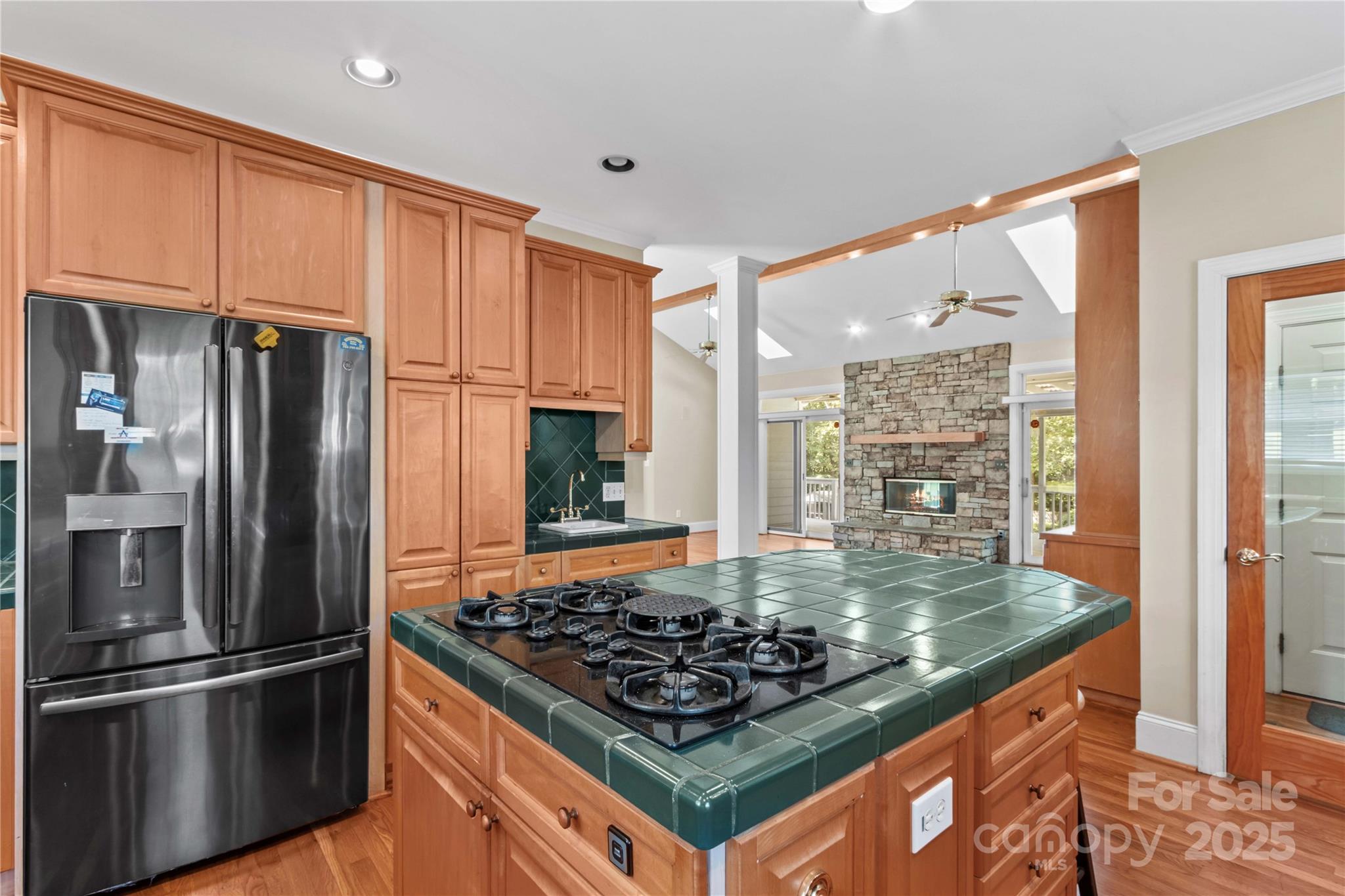 1760 Jacobs Way 3&4 Property Photo 5