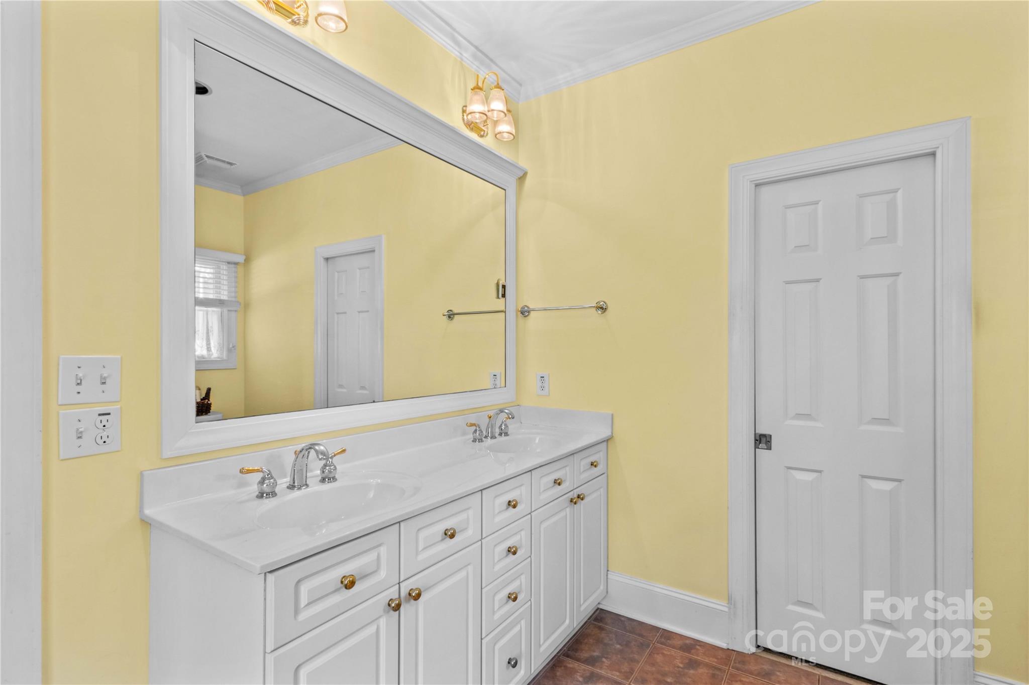 1760 Jacobs Way 3&4 Property Photo 9