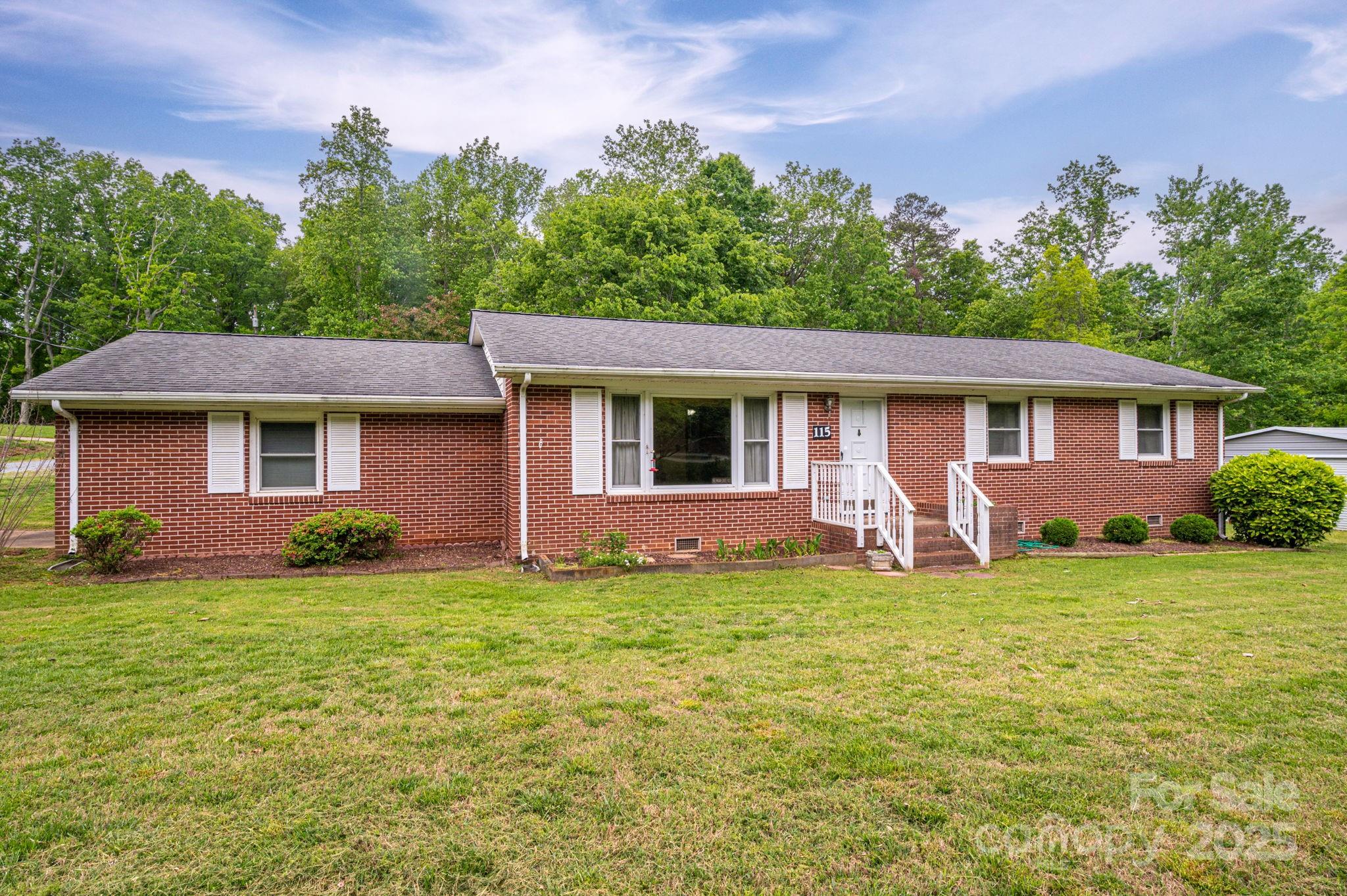 115 Patterson Road Property Photo