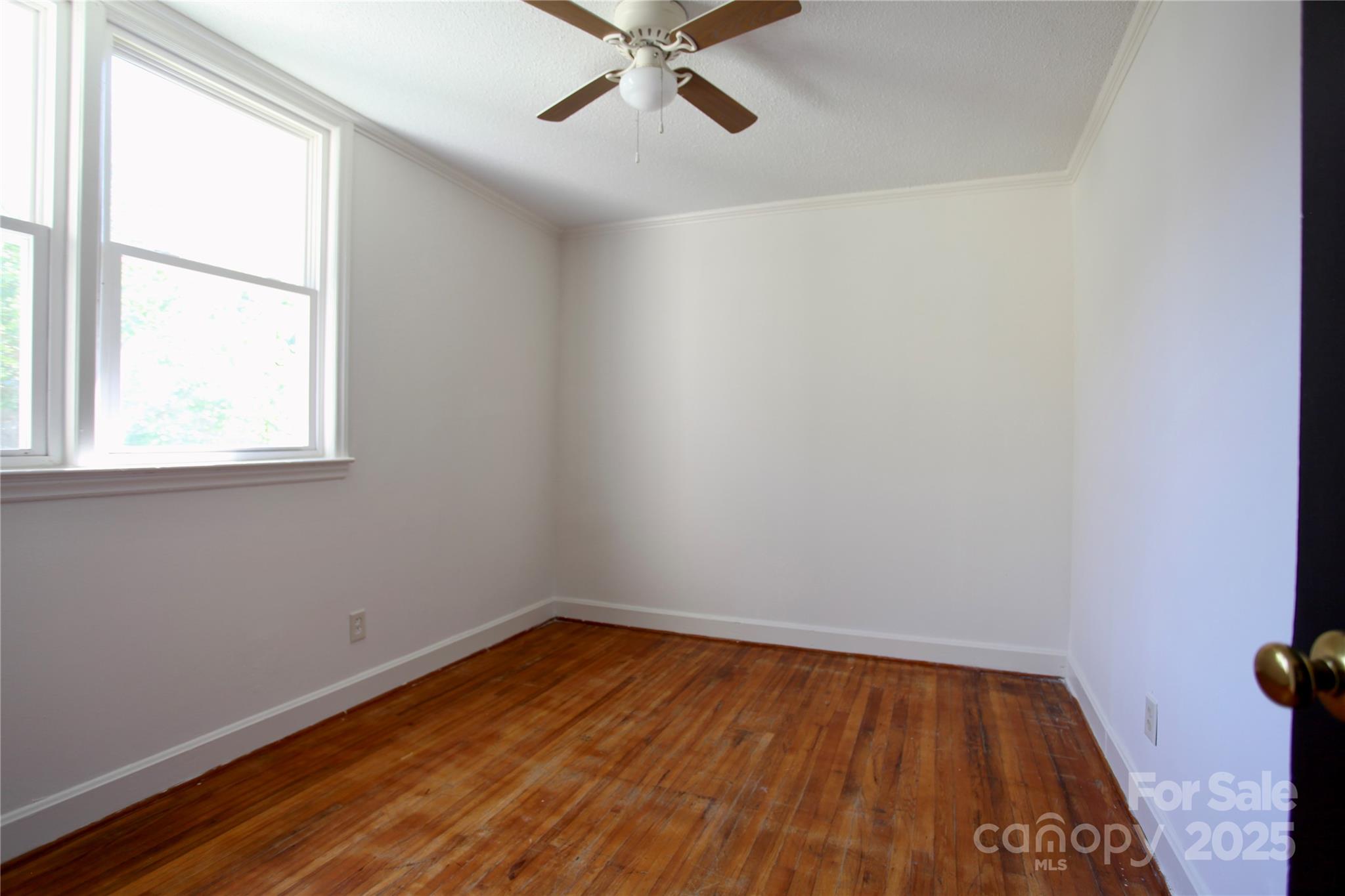5304 Eaton Circle Property Photo 11