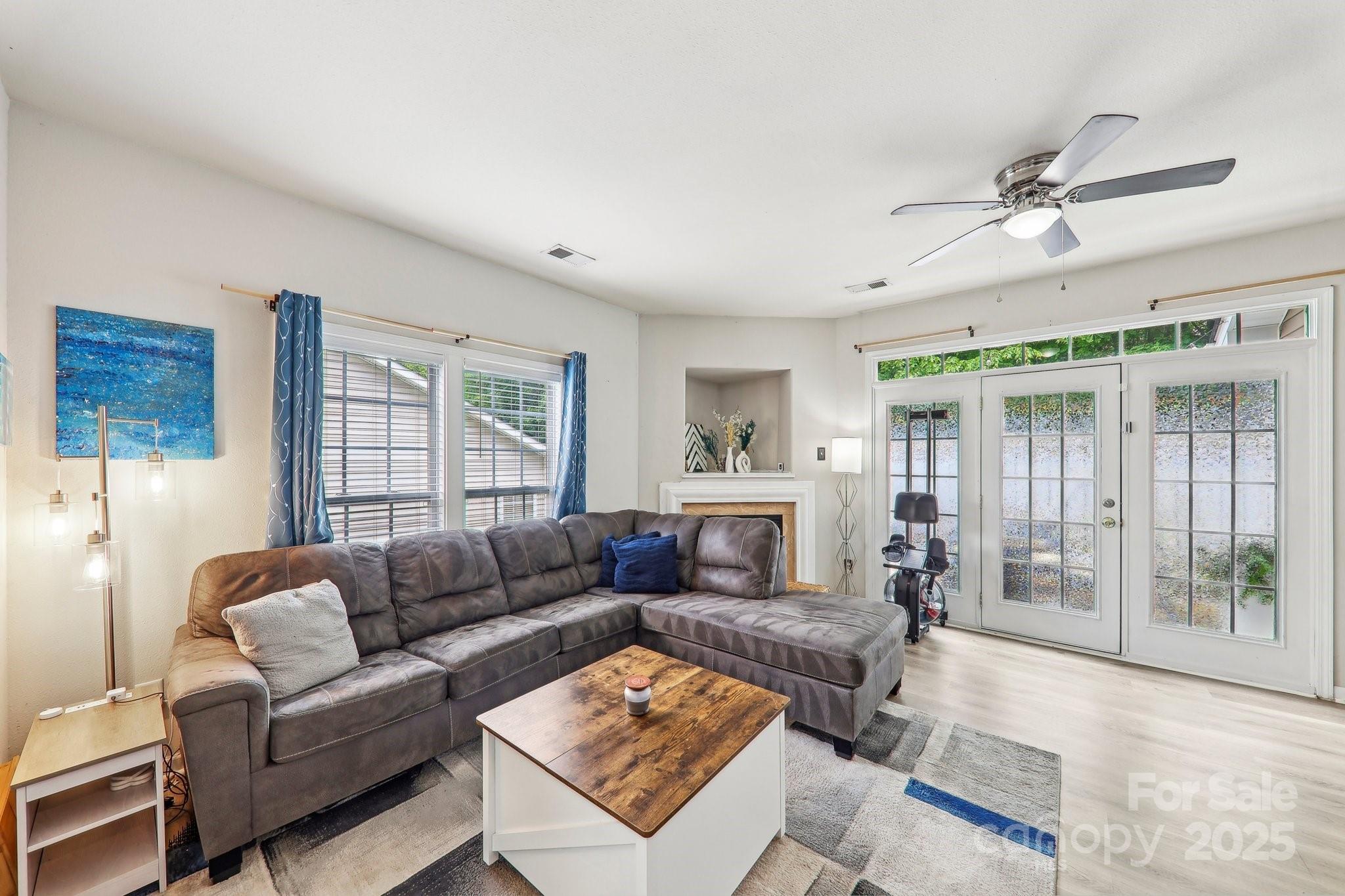 8259 Carob Tree Lane Property Photo 3