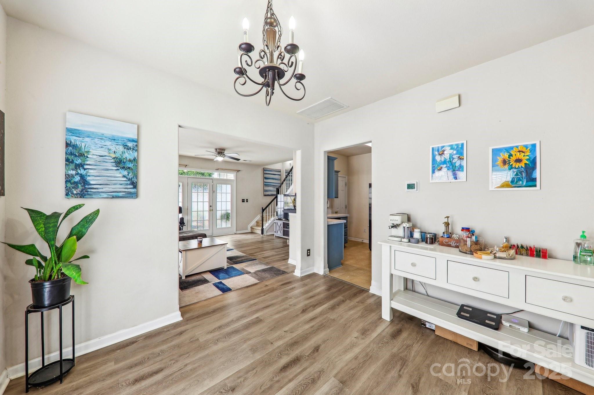 8259 Carob Tree Lane Property Photo 15