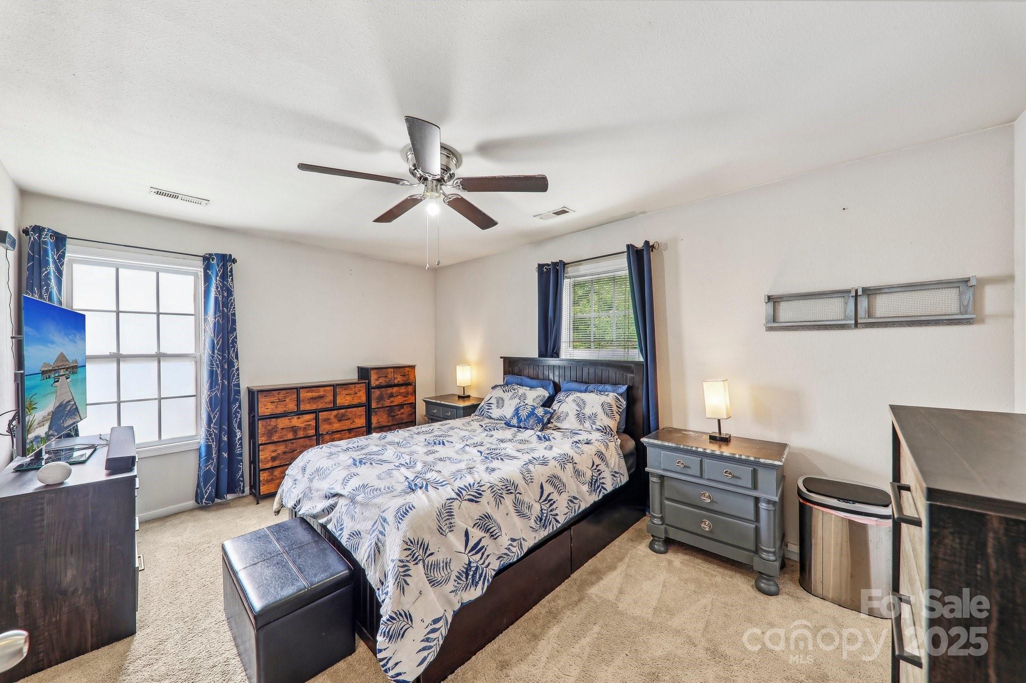 8259 Carob Tree Lane Property Photo 18