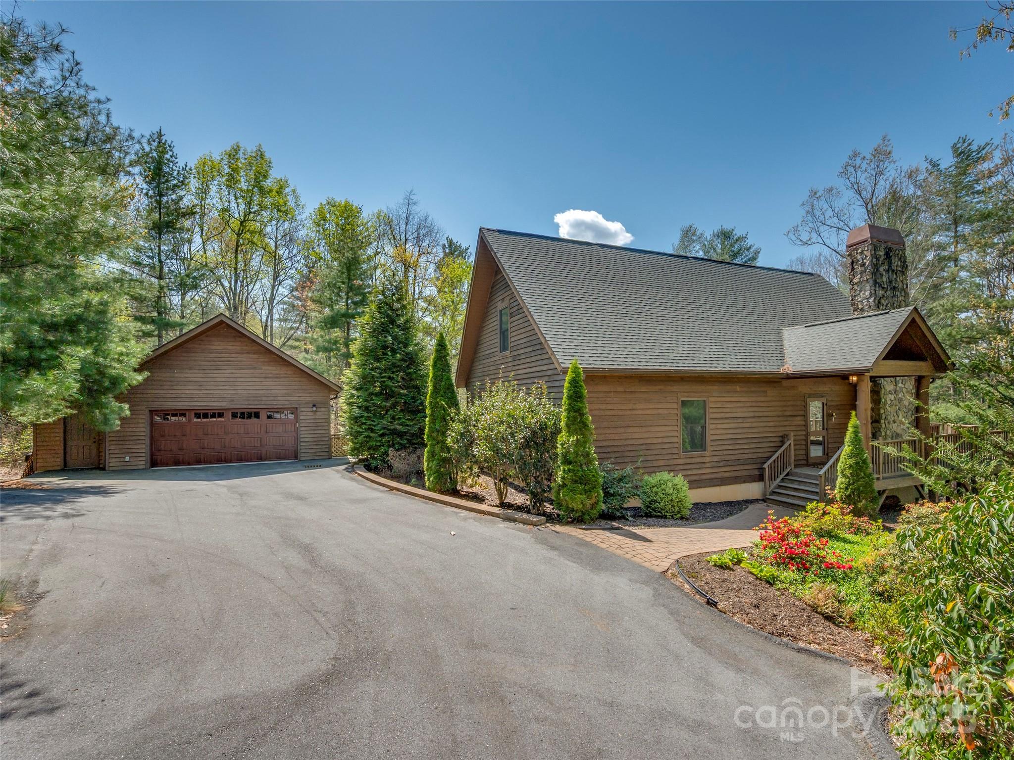 224 Corsica Lane Property Photo