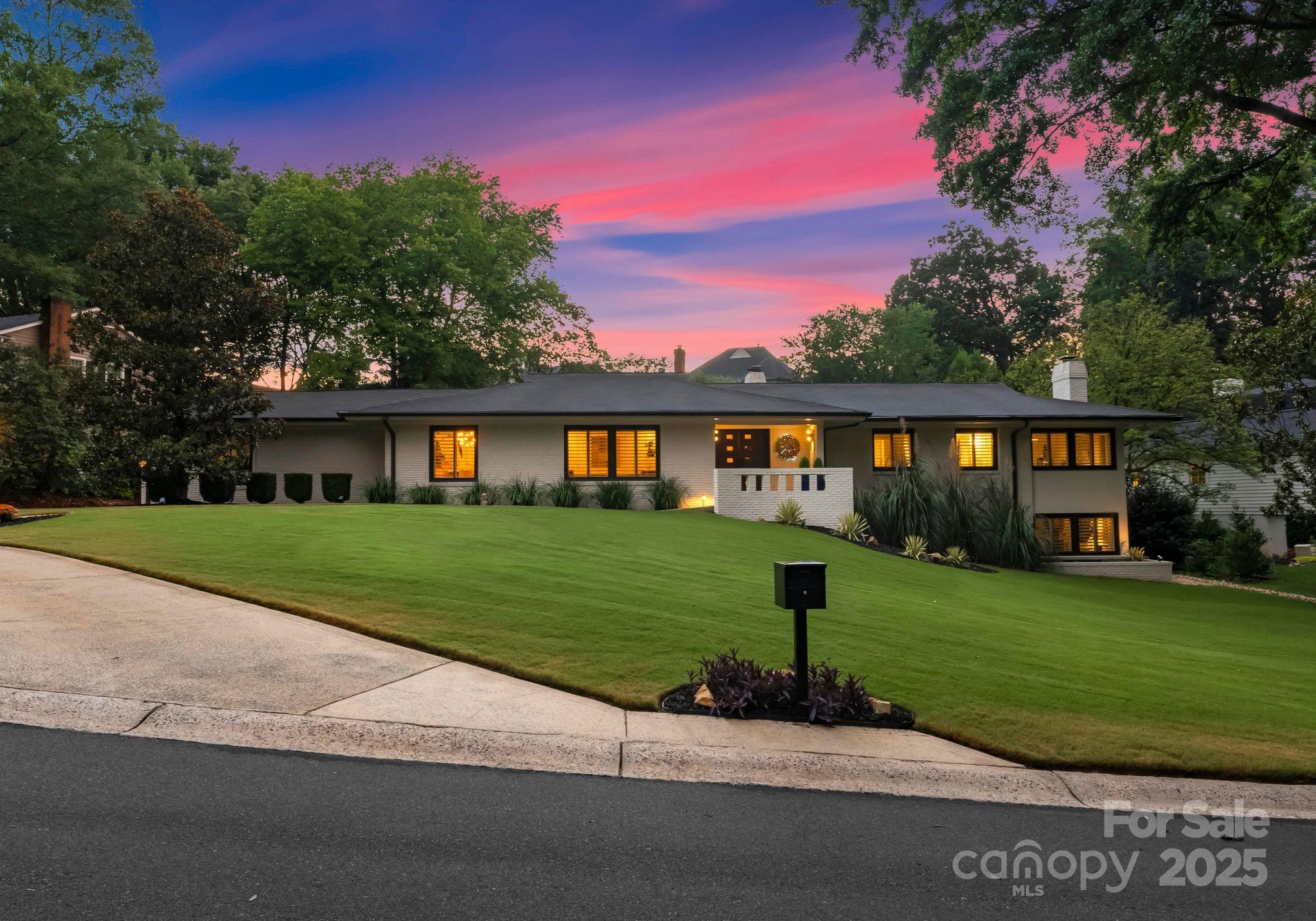 400 Whitestone Road Property Photo 1