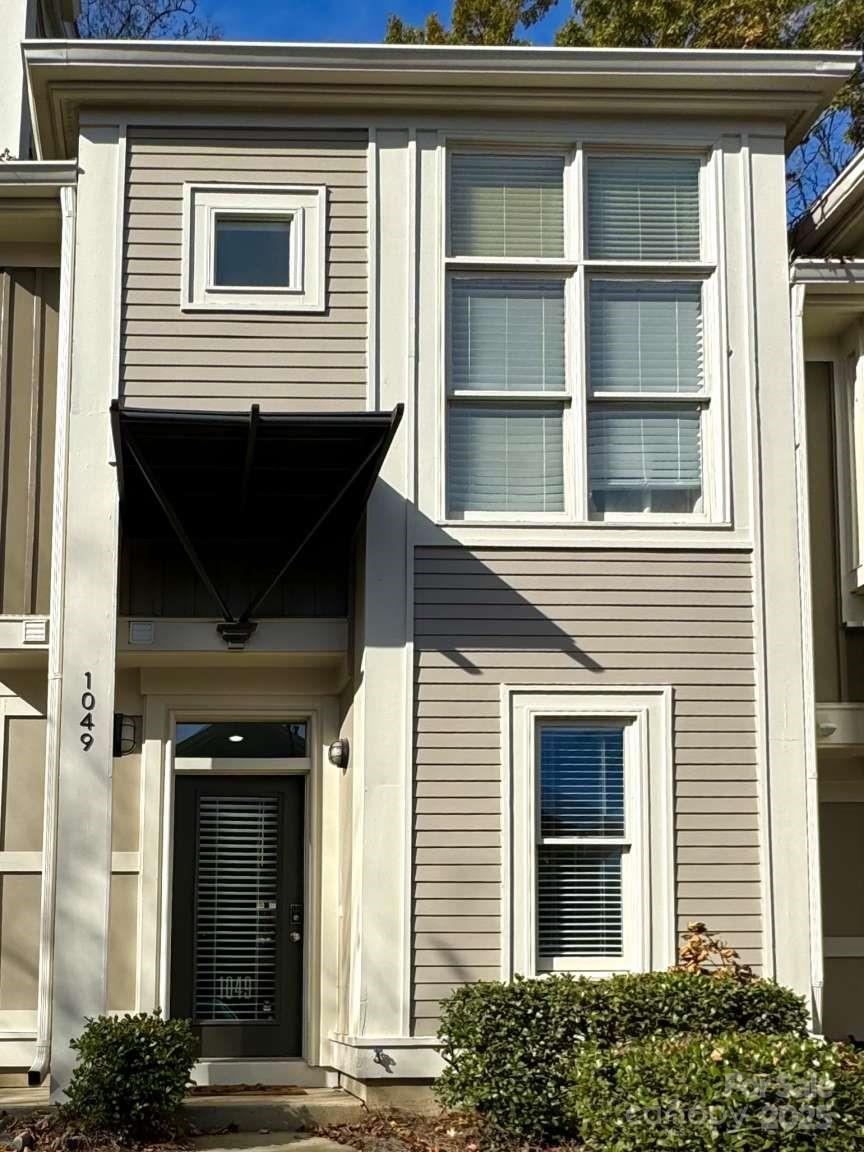 1049 Park West Drive Property Photo
