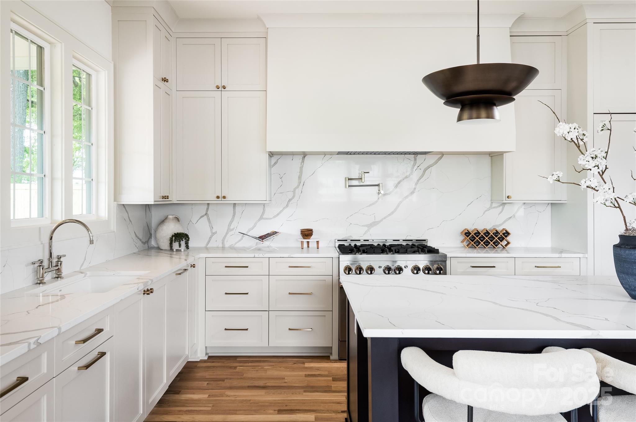 1817 Union Street Property Photo 13