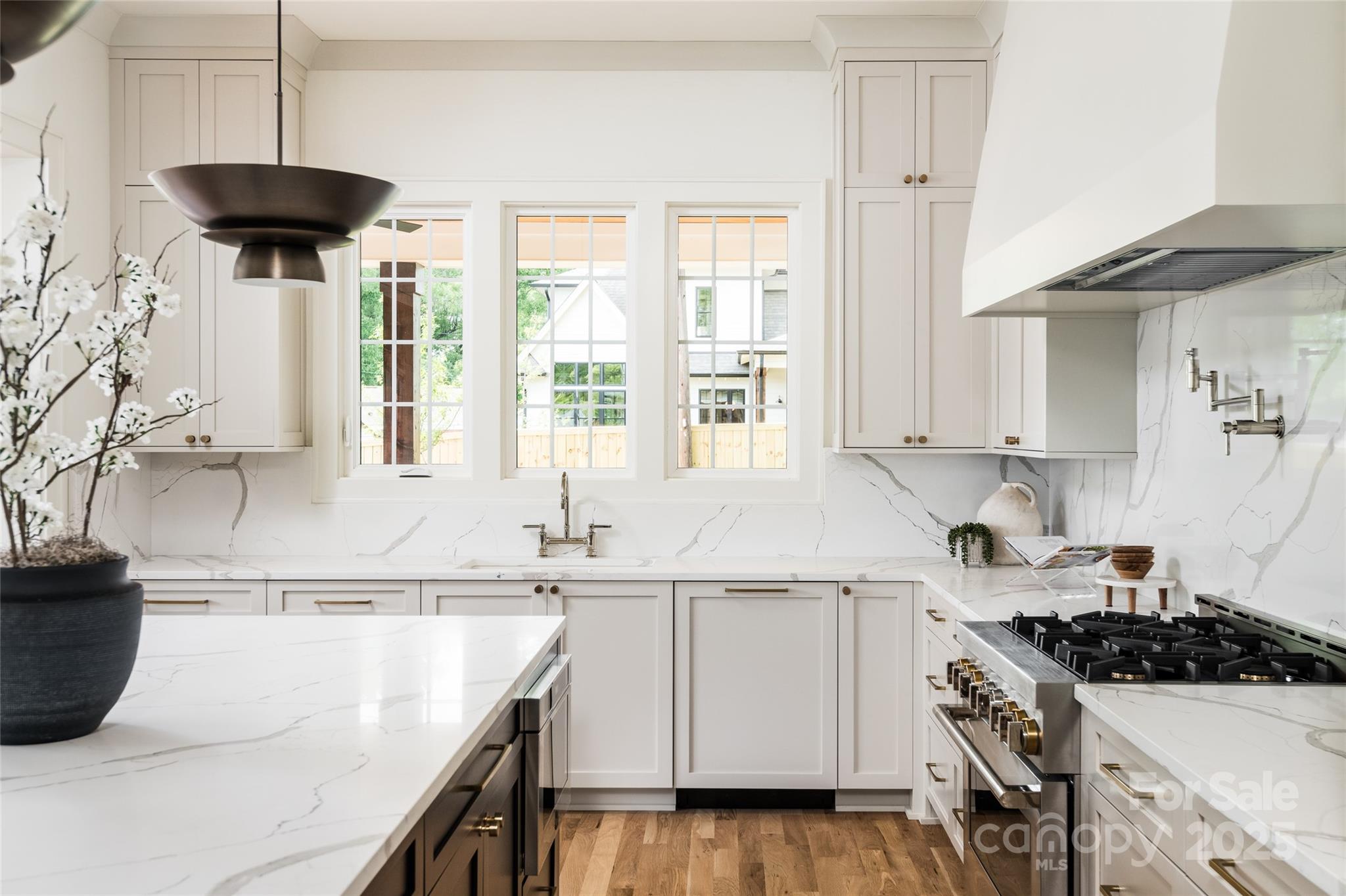 1817 Union Street Property Photo 14