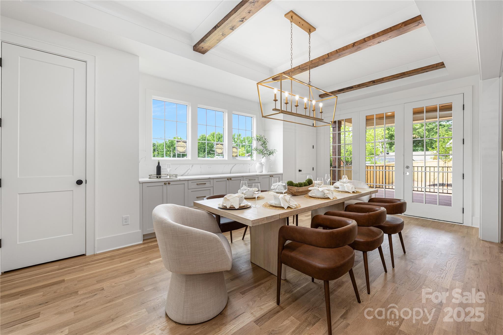 1817 Union Street Property Photo 15