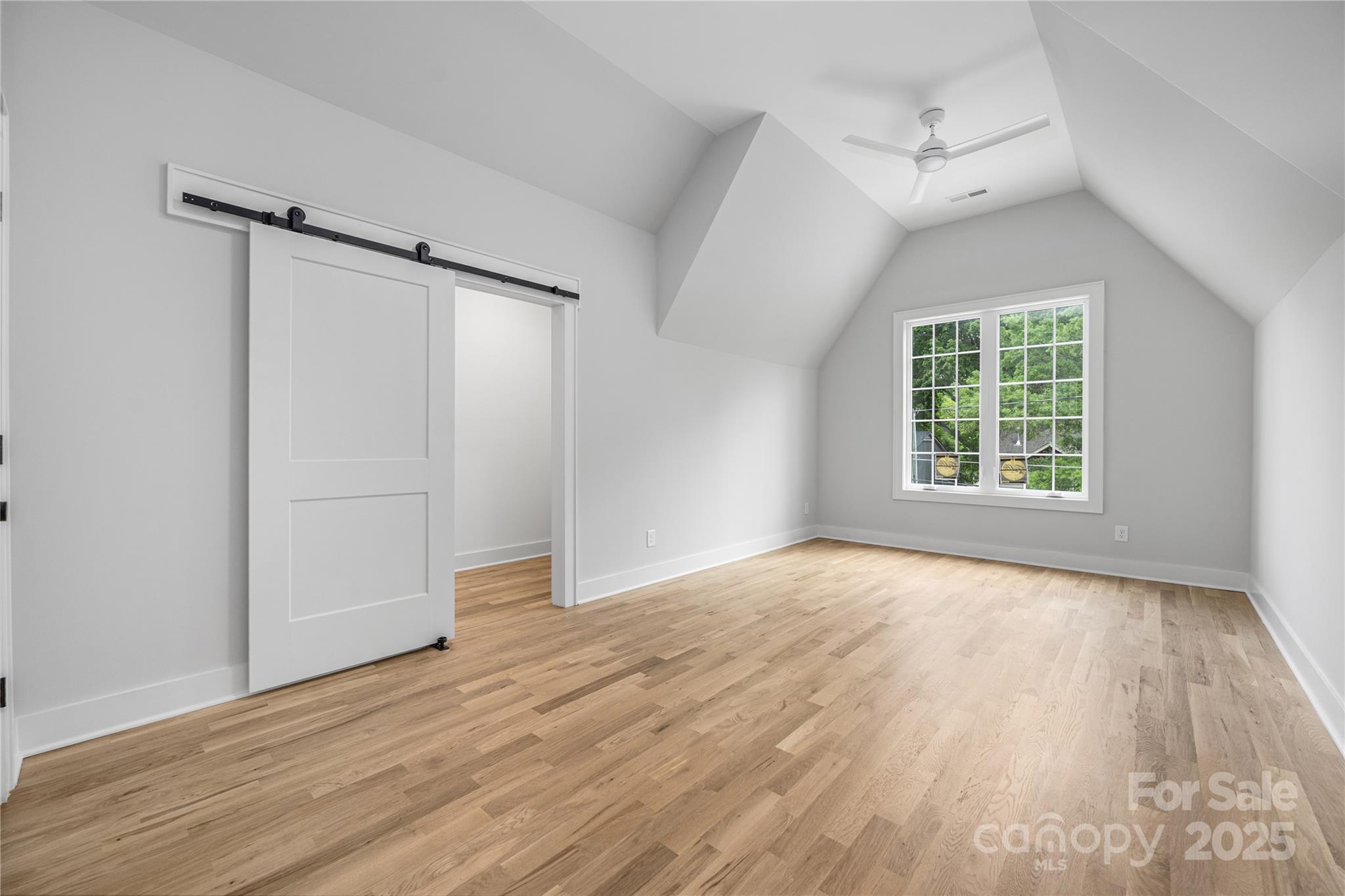 1817 Union Street Property Photo 42