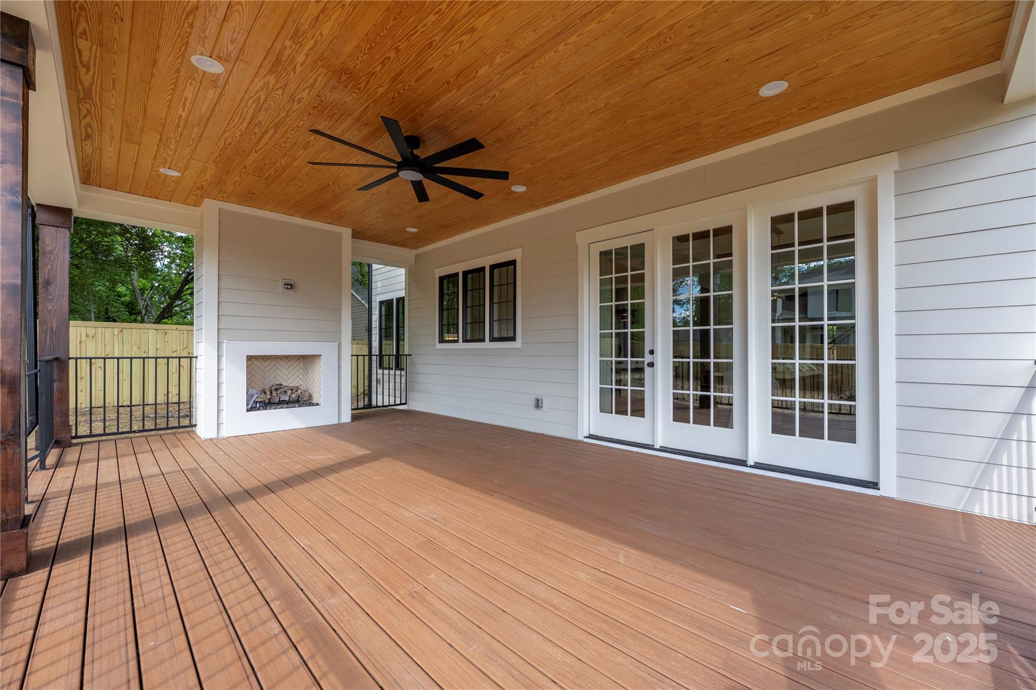 1817 Union Street Property Photo 46