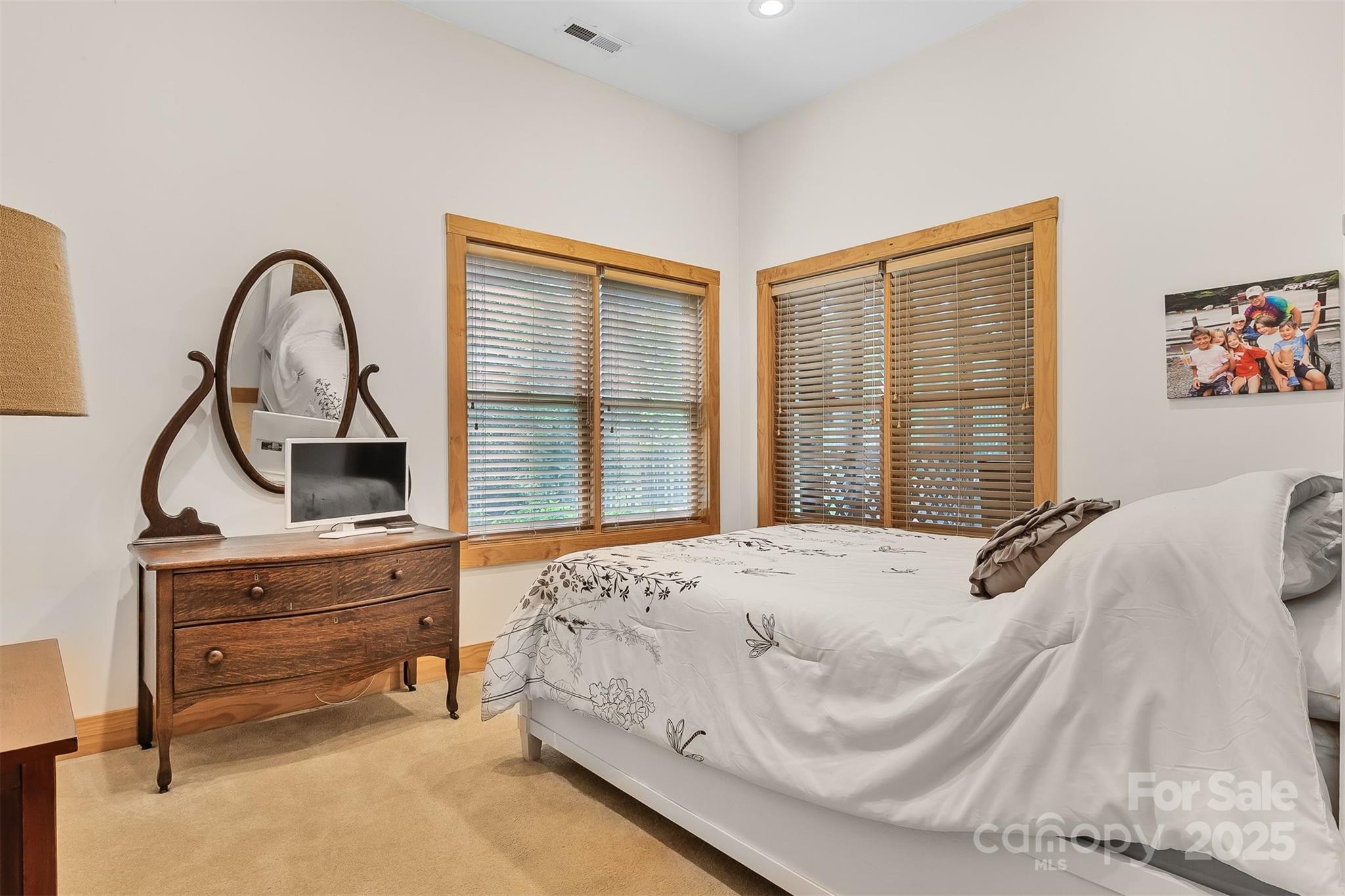 5690 Anchor Drive Property Photo 28