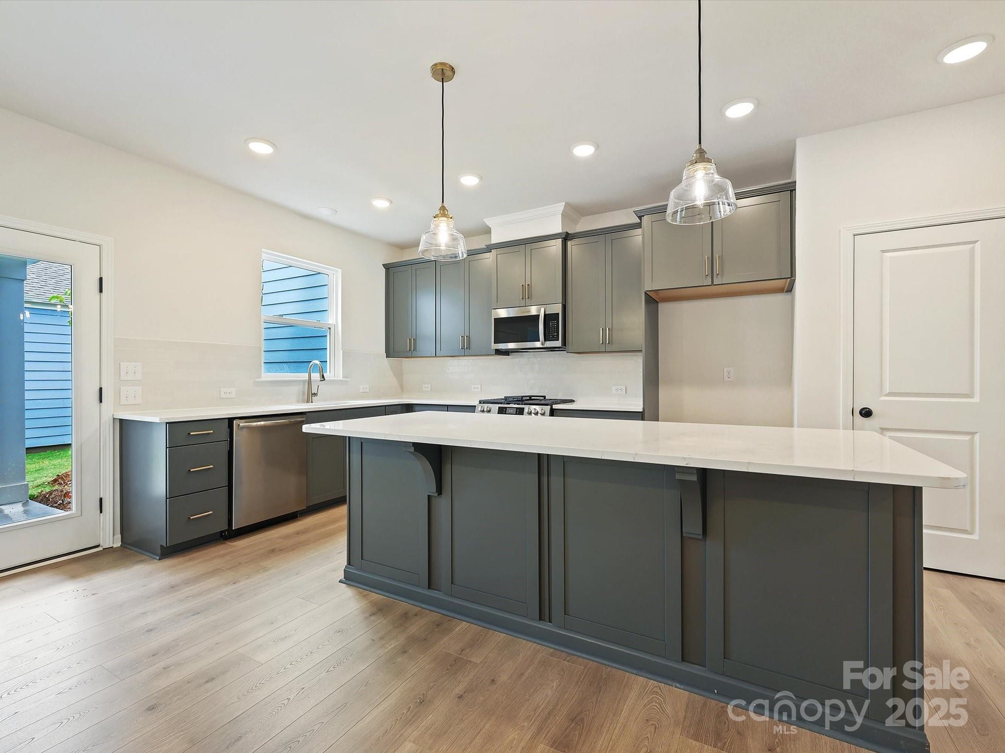 11453 Prosperity Church Road Property Photo 12