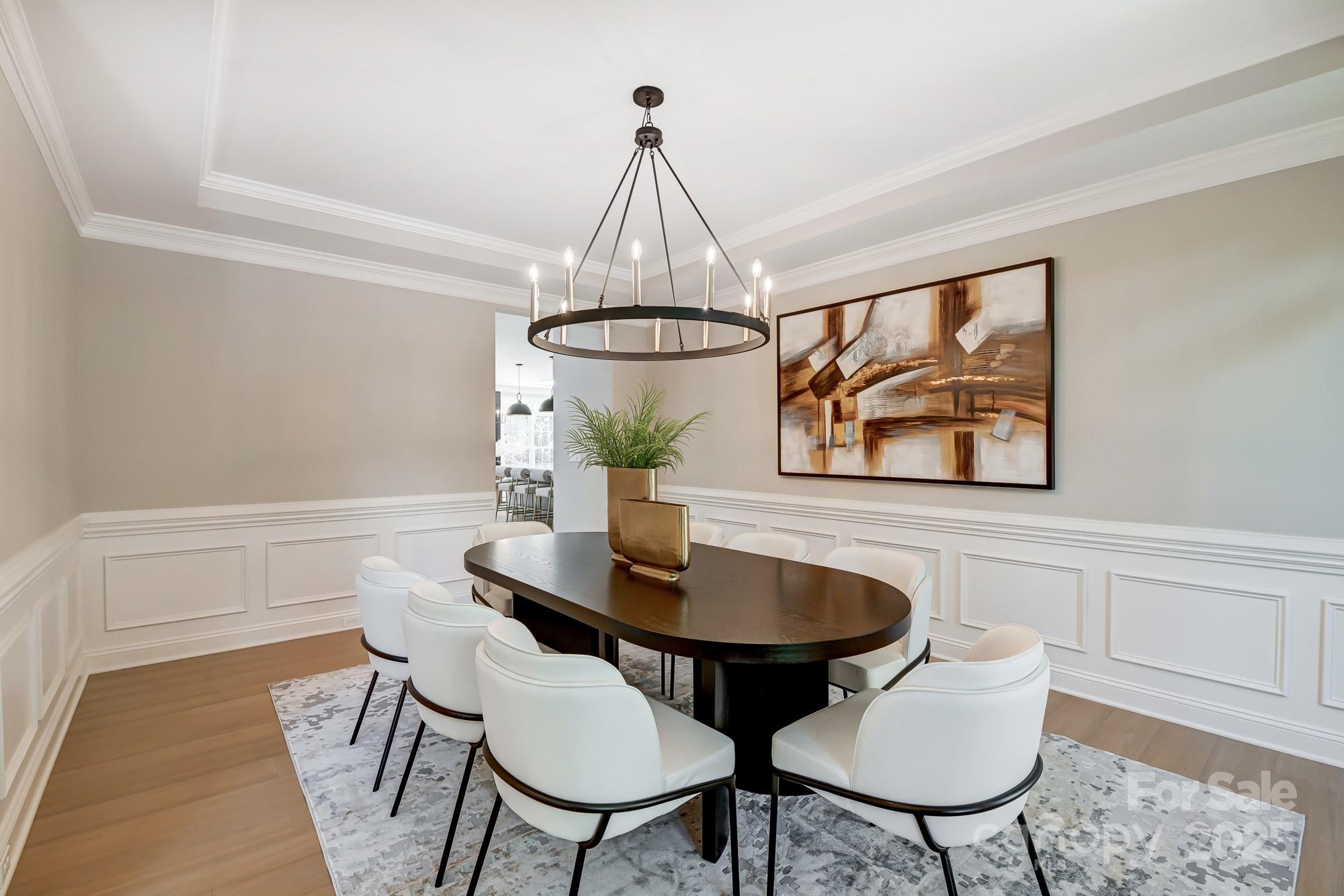 8707 Fairview Road Property Photo 18