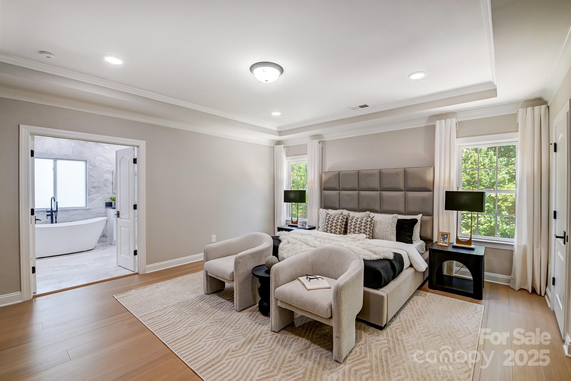 8707 Fairview Road Property Photo 26