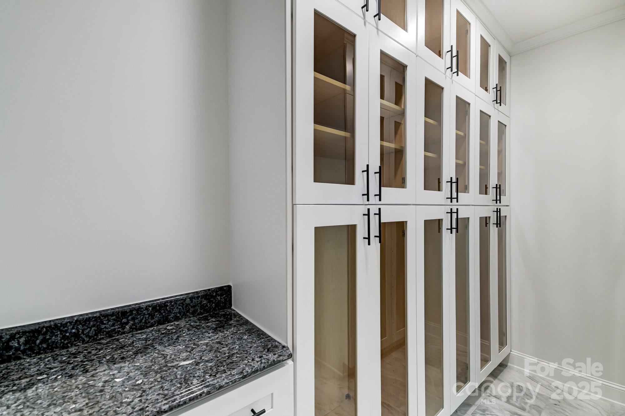 8707 Fairview Road Property Photo 32