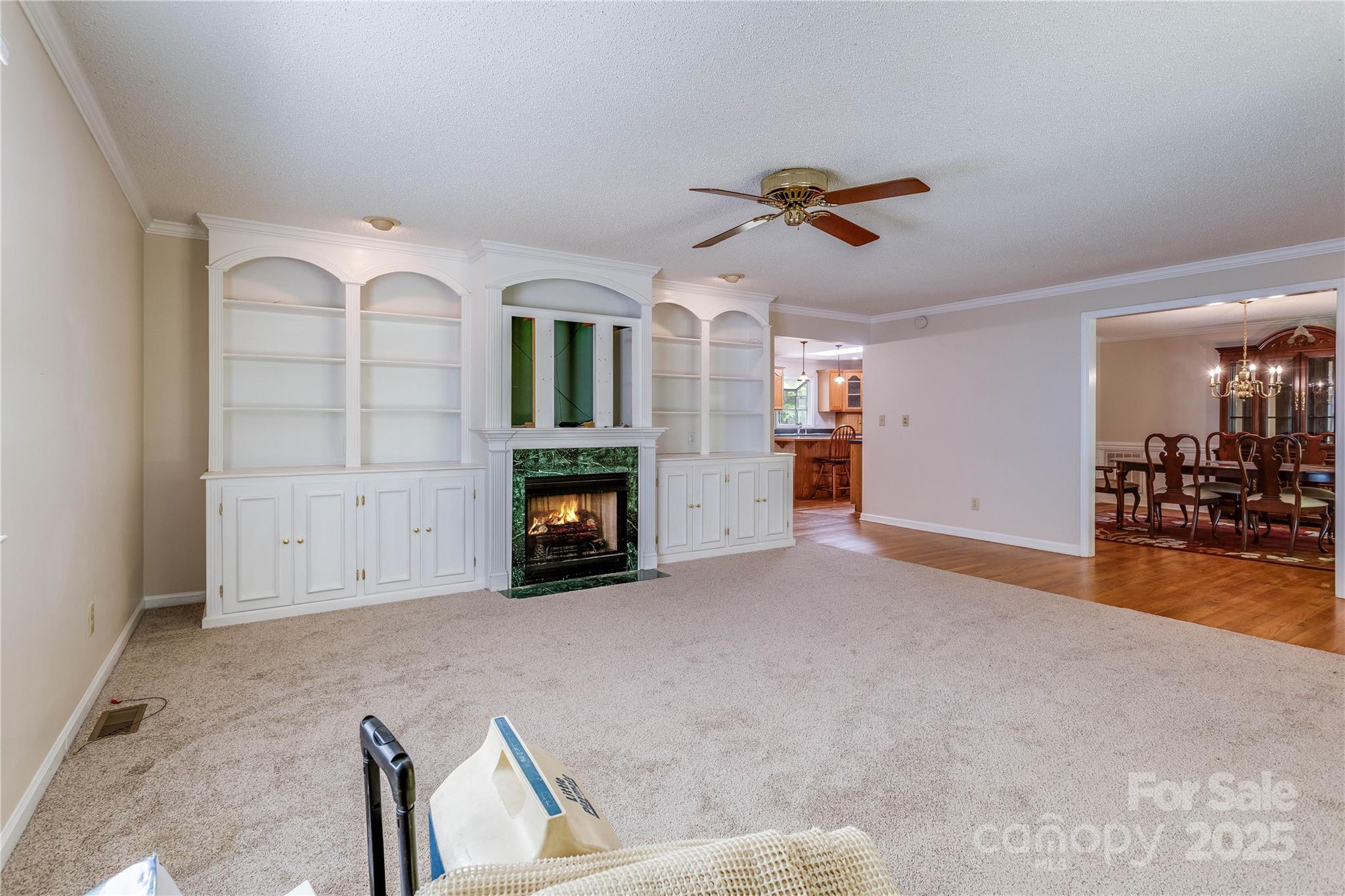 231 Stockwood Drive Property Photo 8