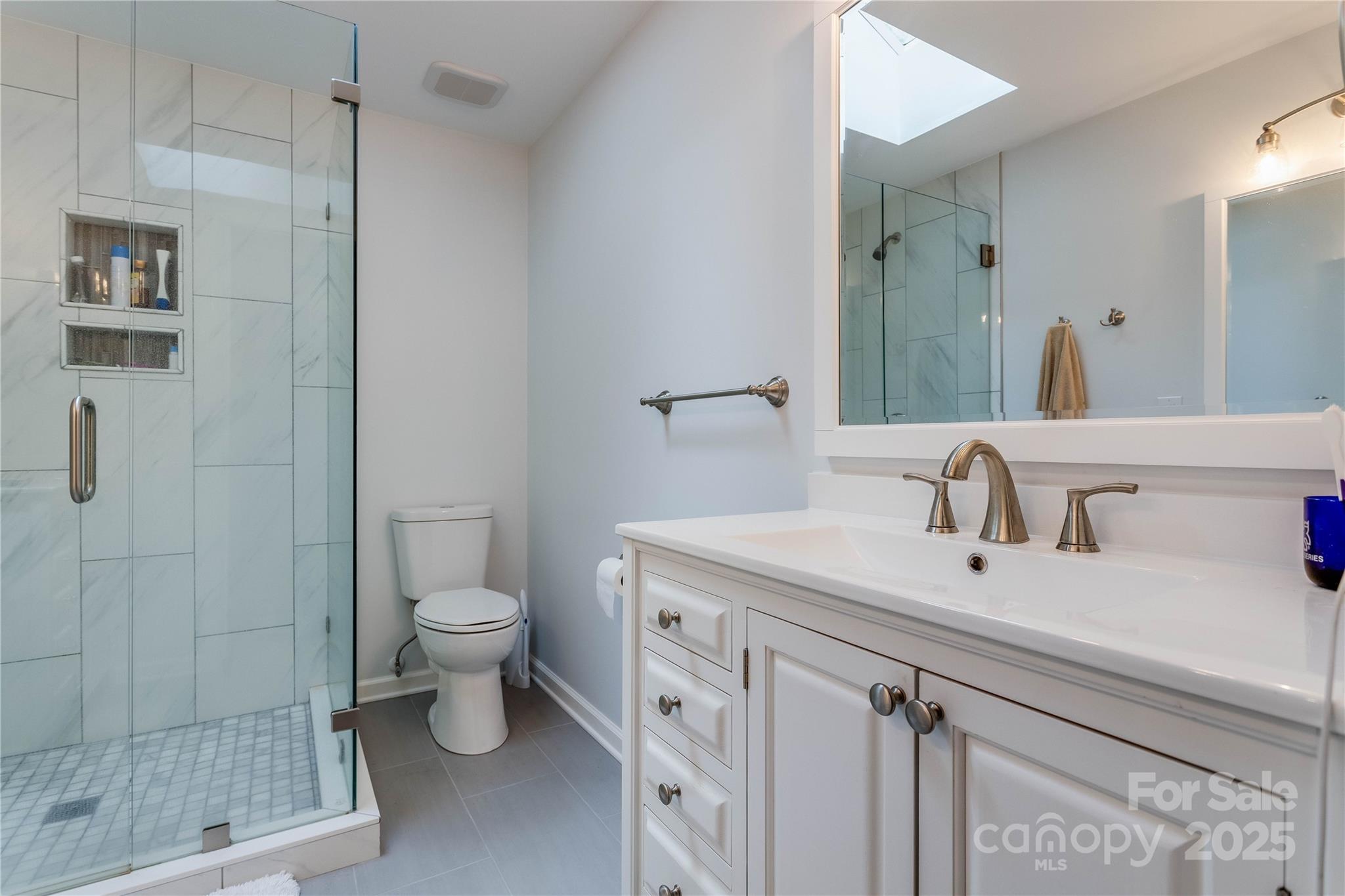 231 Stockwood Drive Property Photo 15