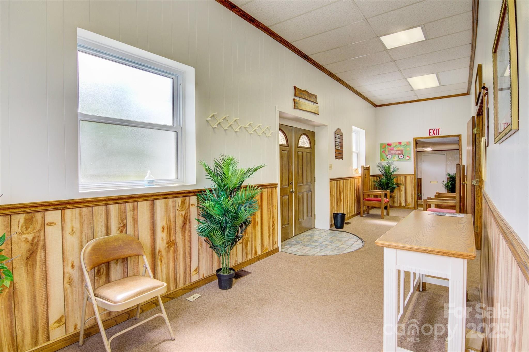 1100 Praley Street Property Photo 10