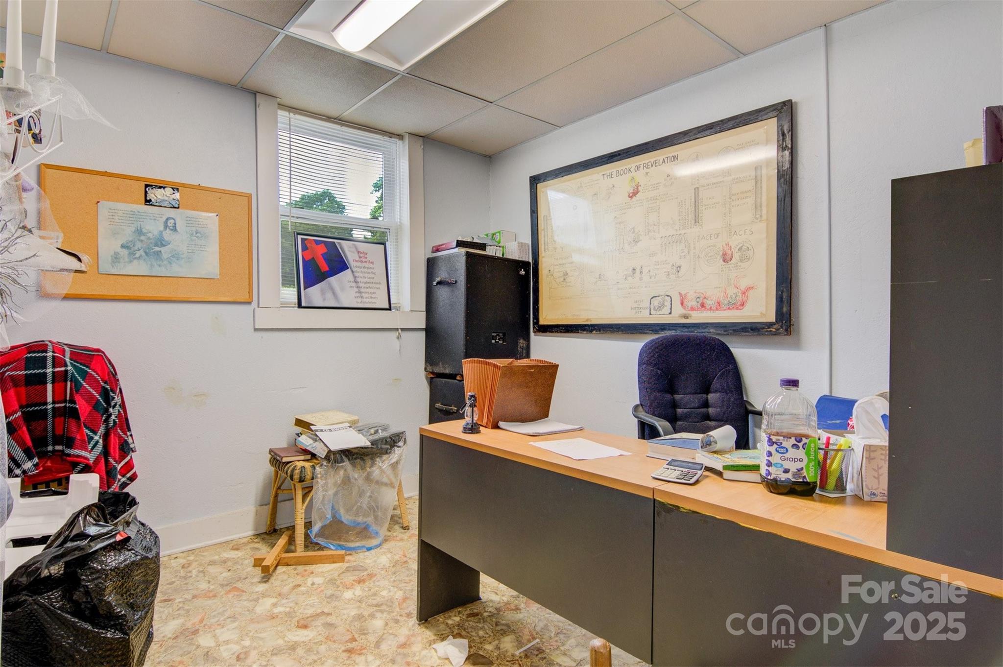 1100 Praley Street Property Photo 20