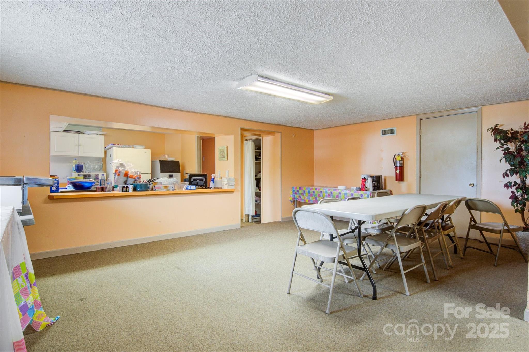 1100 Praley Street Property Photo 26