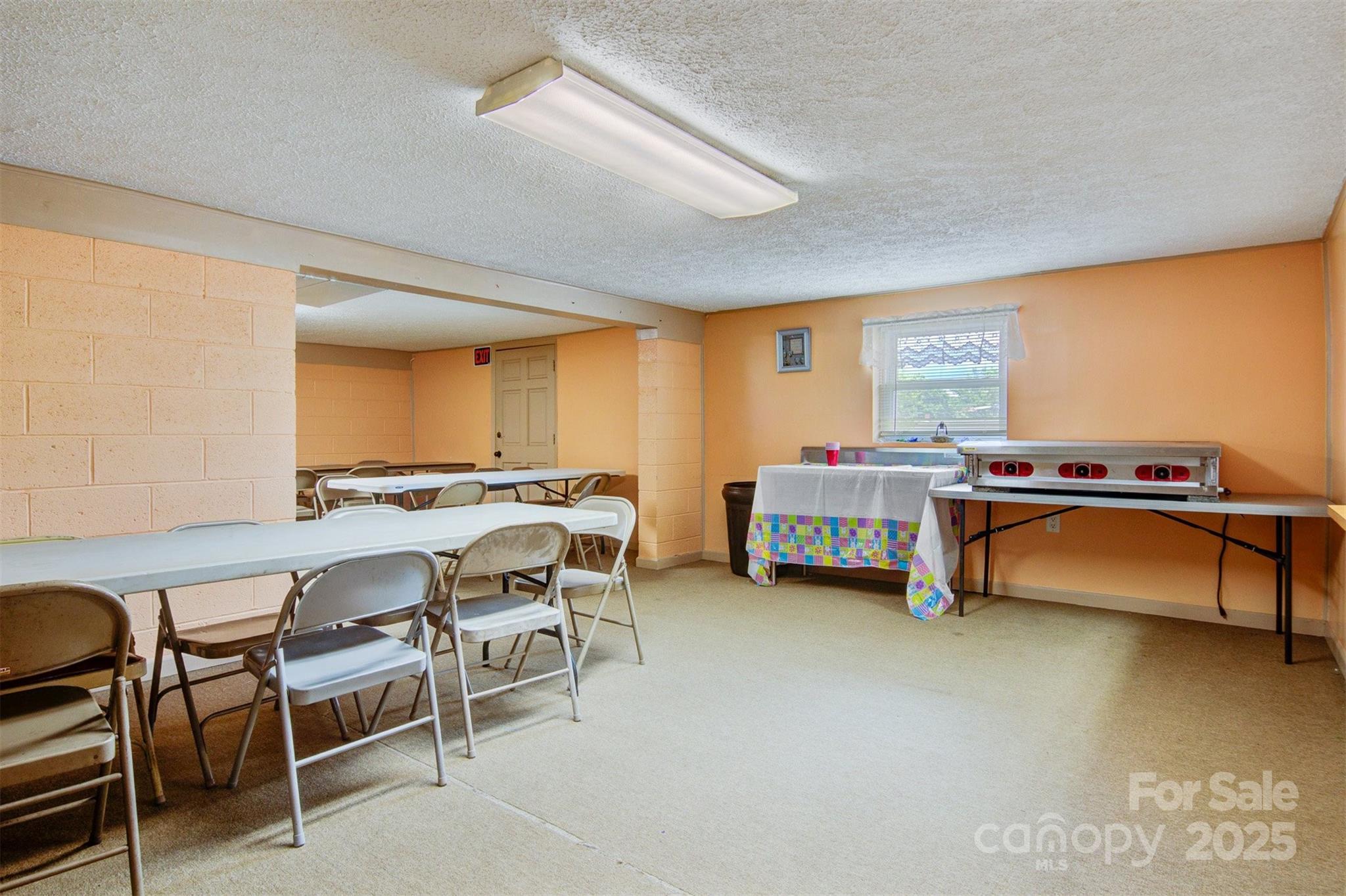 1100 Praley Street Property Photo 30