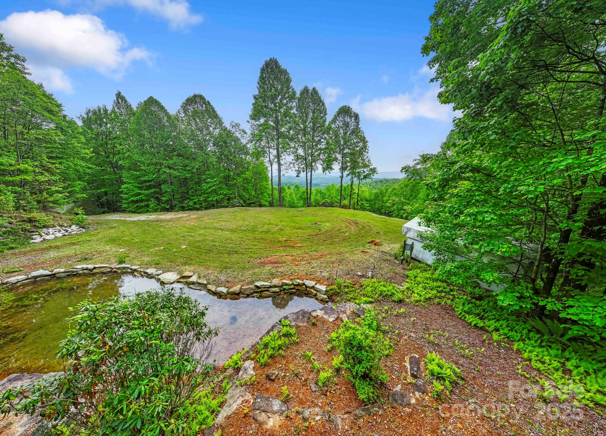 1325 Golden Road Property Photo
