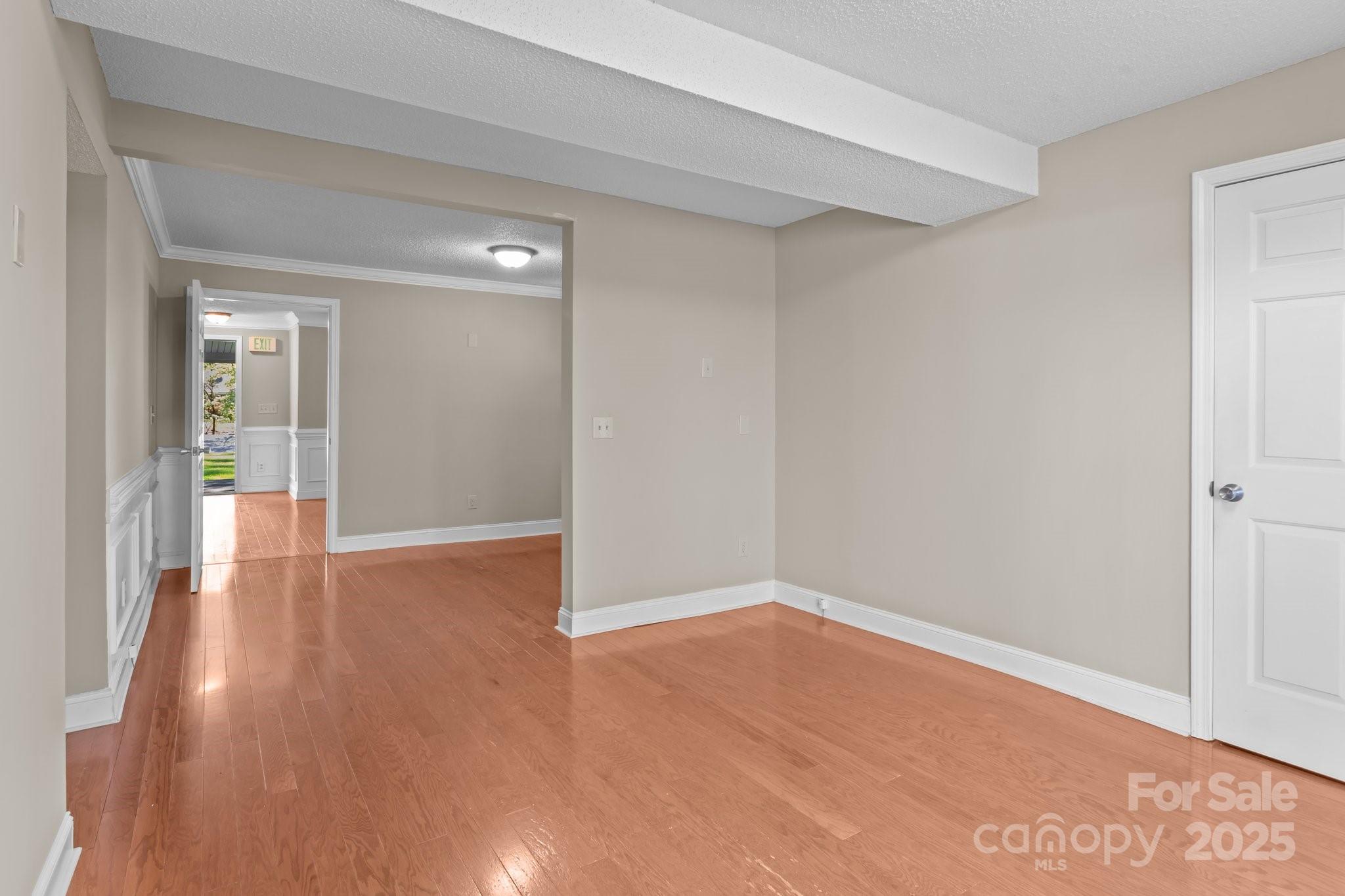 319 N Central Avenue Property Photo 23