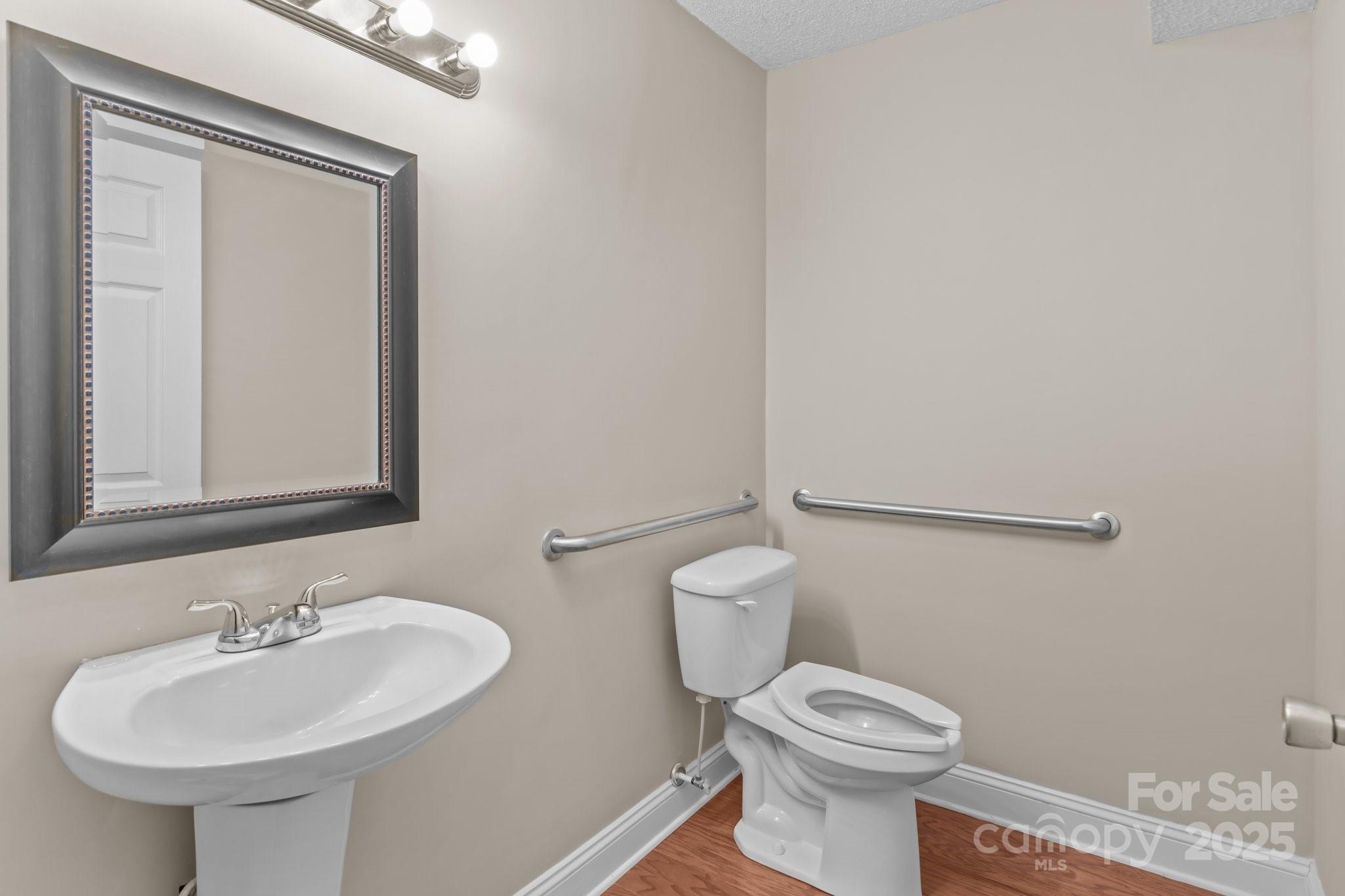 319 N Central Avenue Property Photo 26