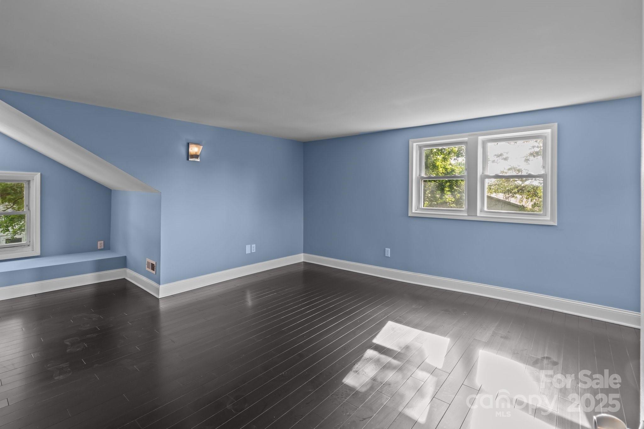 319 N Central Avenue Property Photo 31