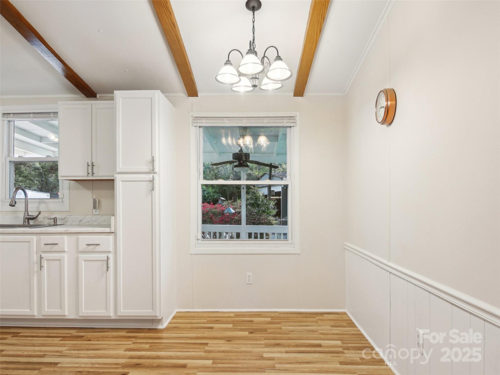 30 Griffin Lane Property Photo 5