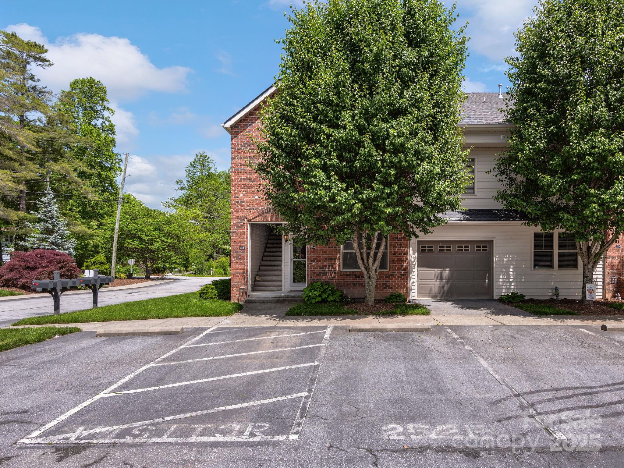 252 Wash Creek Drive A Property Photo 1