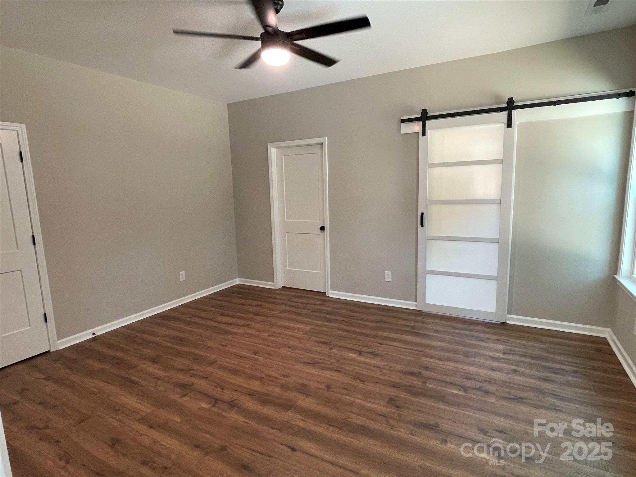 404 N Peterson Street Property Photo 26