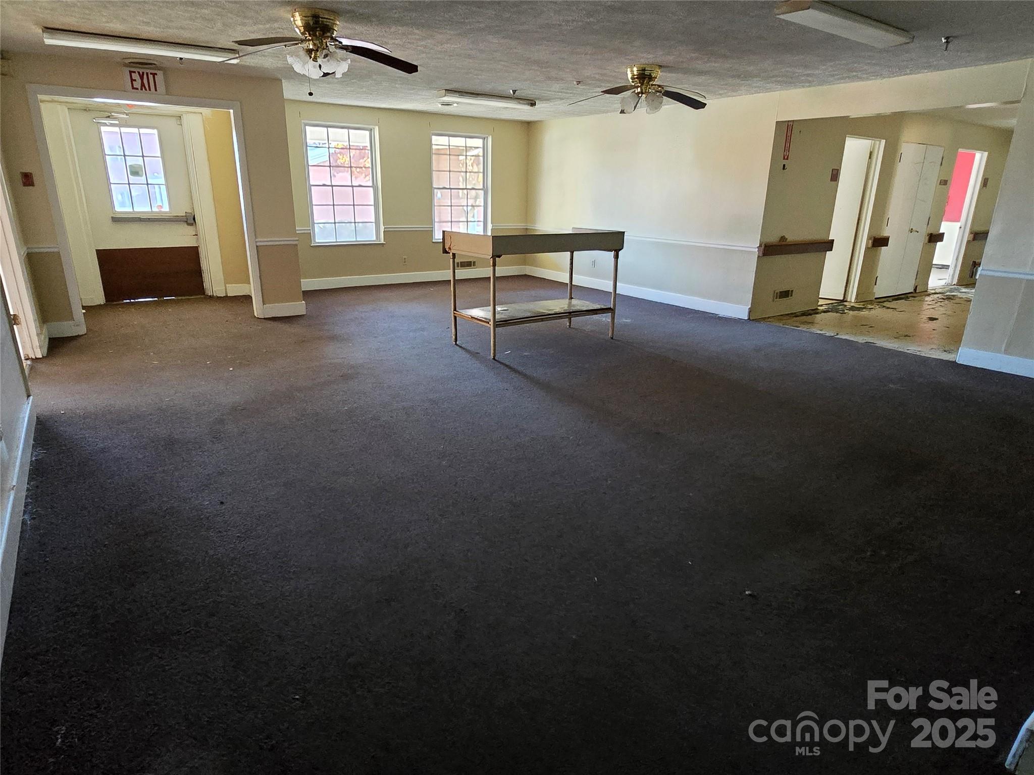 913 9th Avenue Property Photo 20