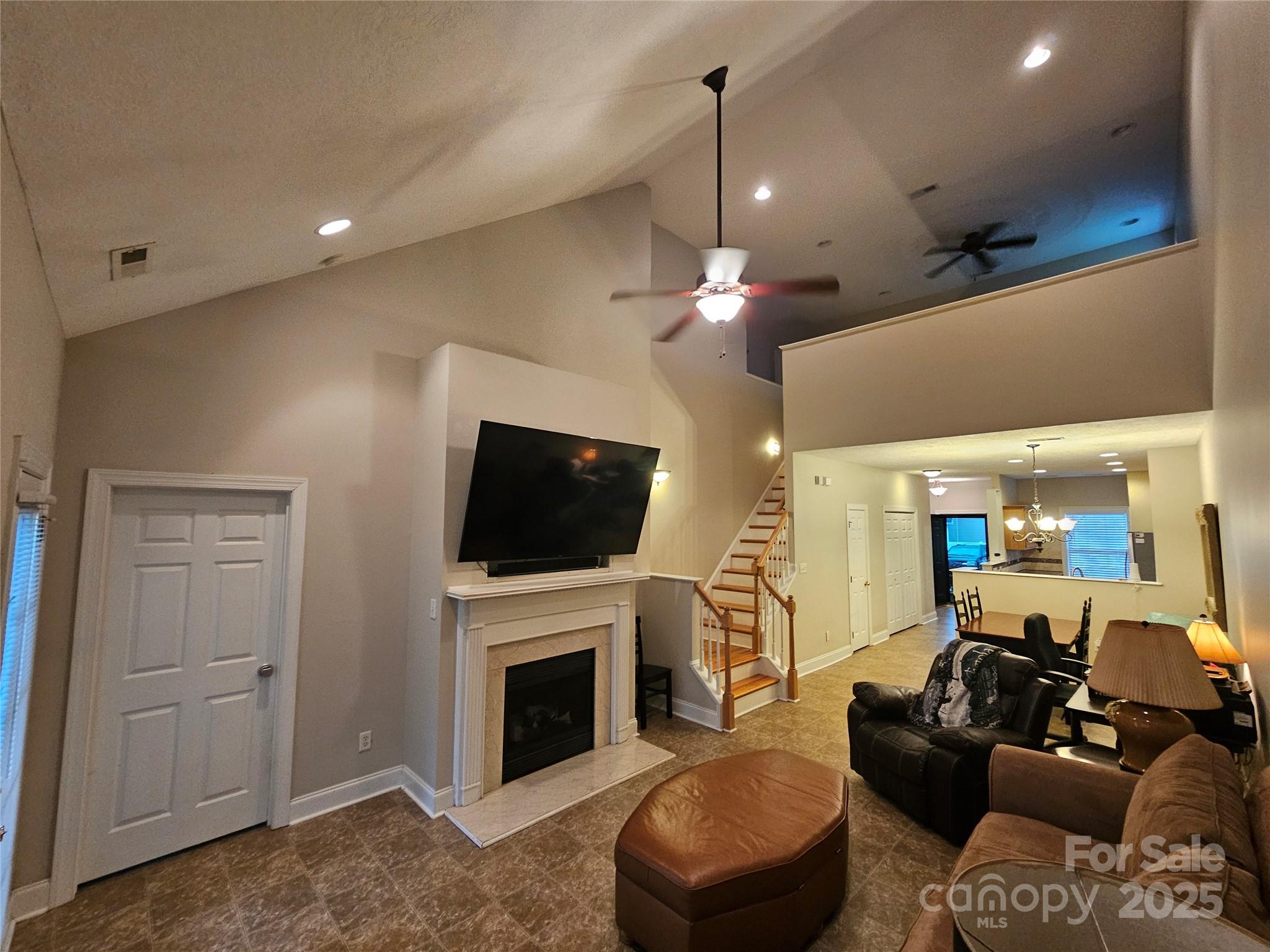 2026 Talbot Lane Property Photo 9