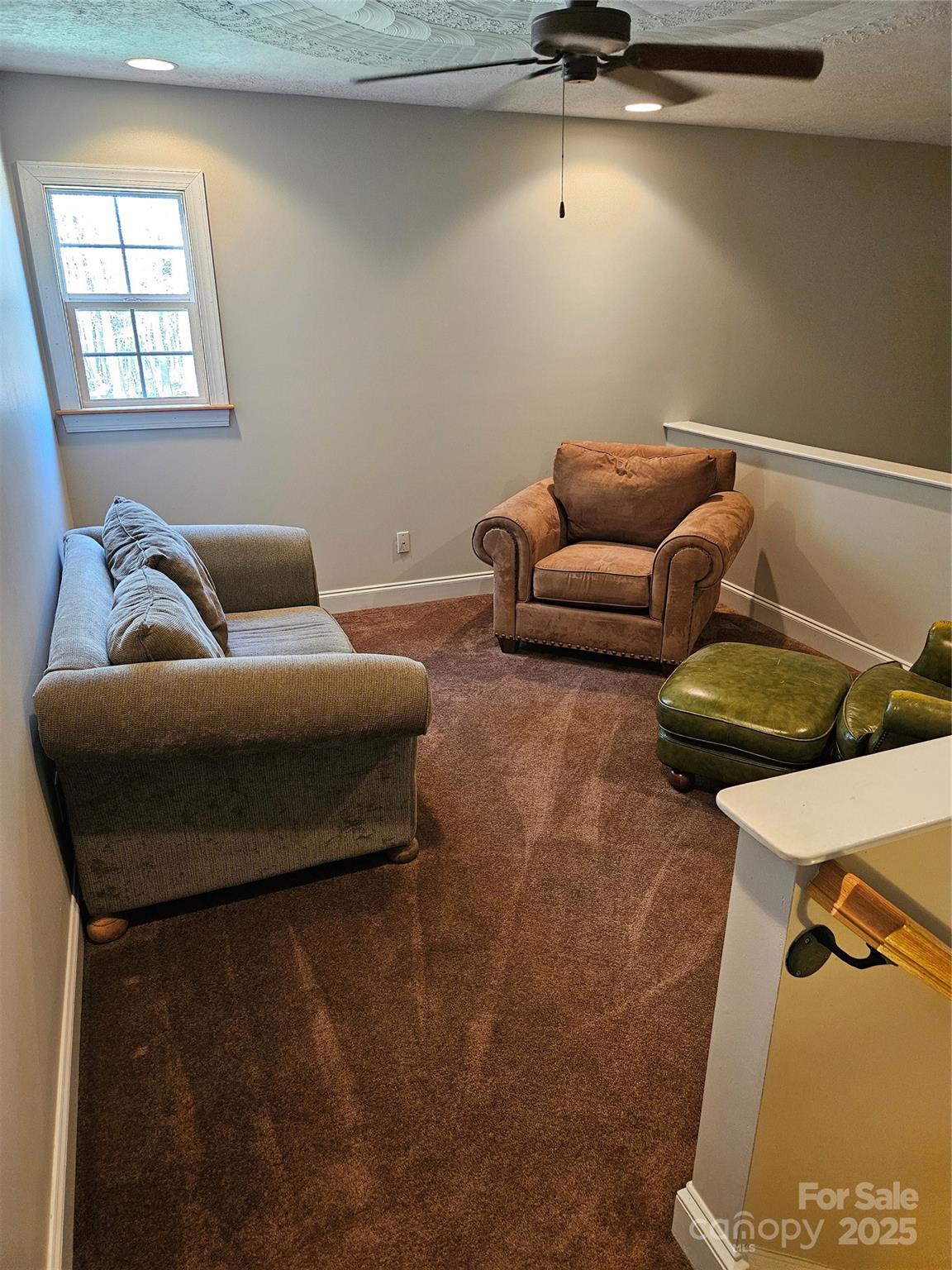 2026 Talbot Lane Property Photo 23