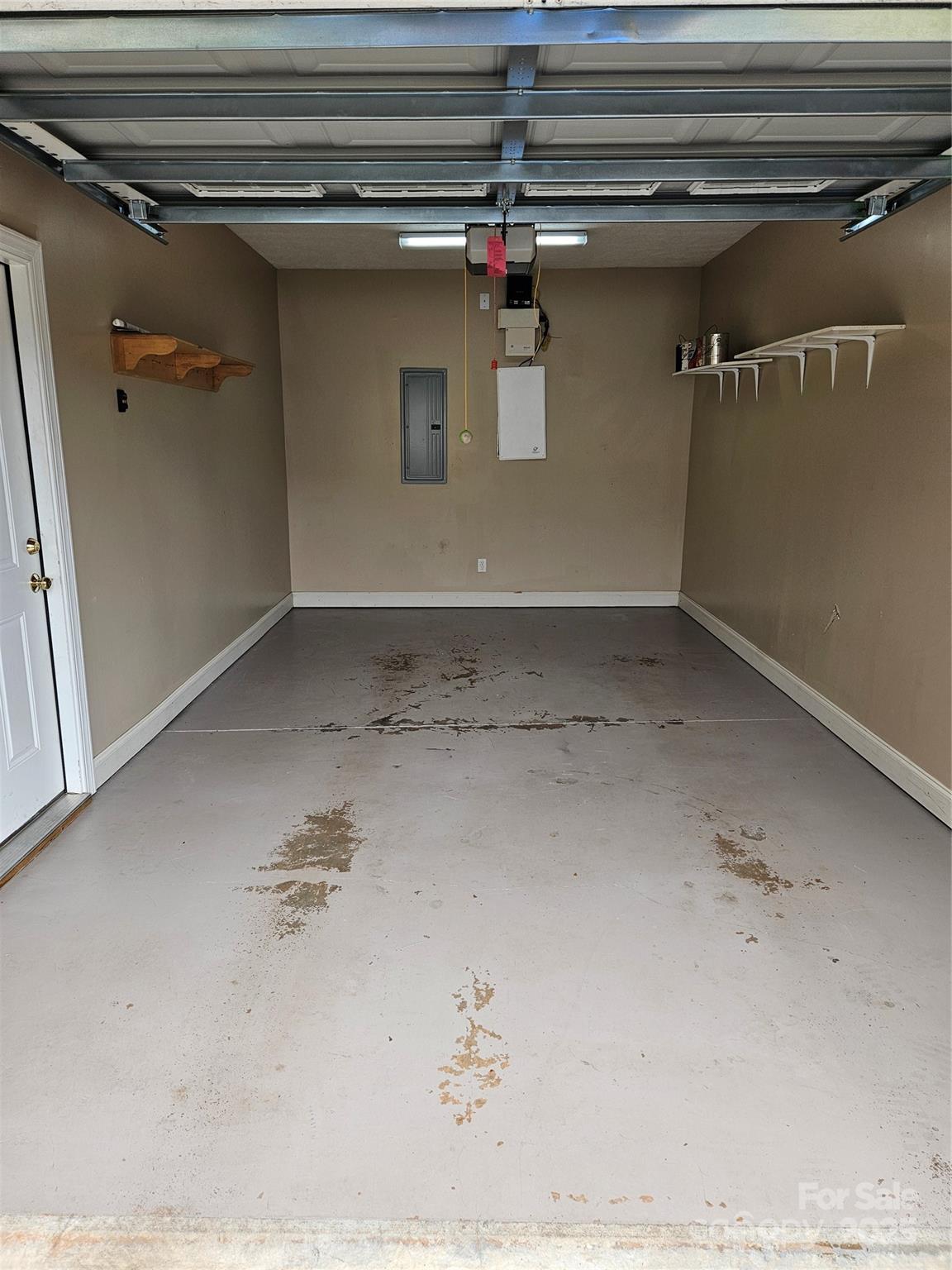 2026 Talbot Lane Property Photo 36