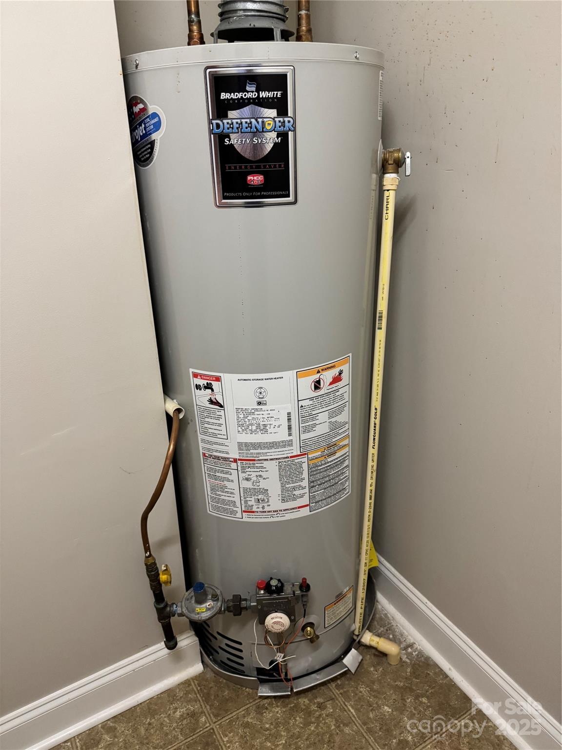 2026 Talbot Lane Property Photo 42