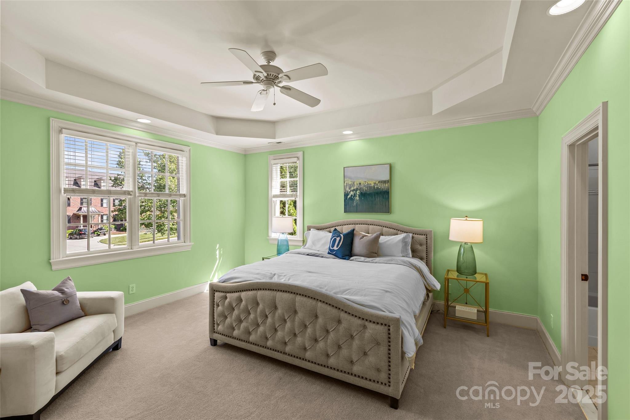 1009 Seminole Drive Property Photo 18