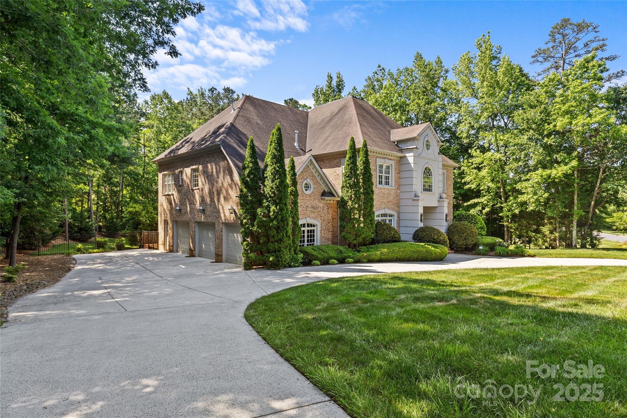 1009 Seminole Drive Property Photo 33